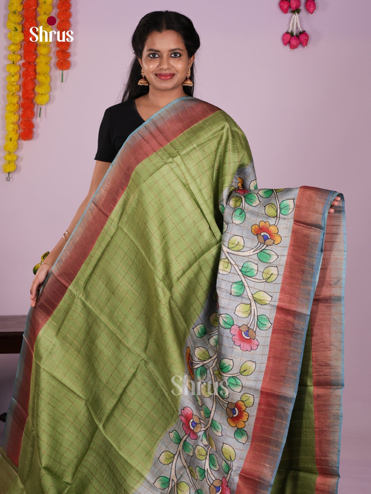 DIS17719 - Tussar Saree