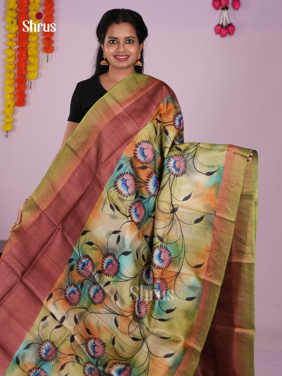 DIS17743 - Tussar Saree - Shop on Shrus.com