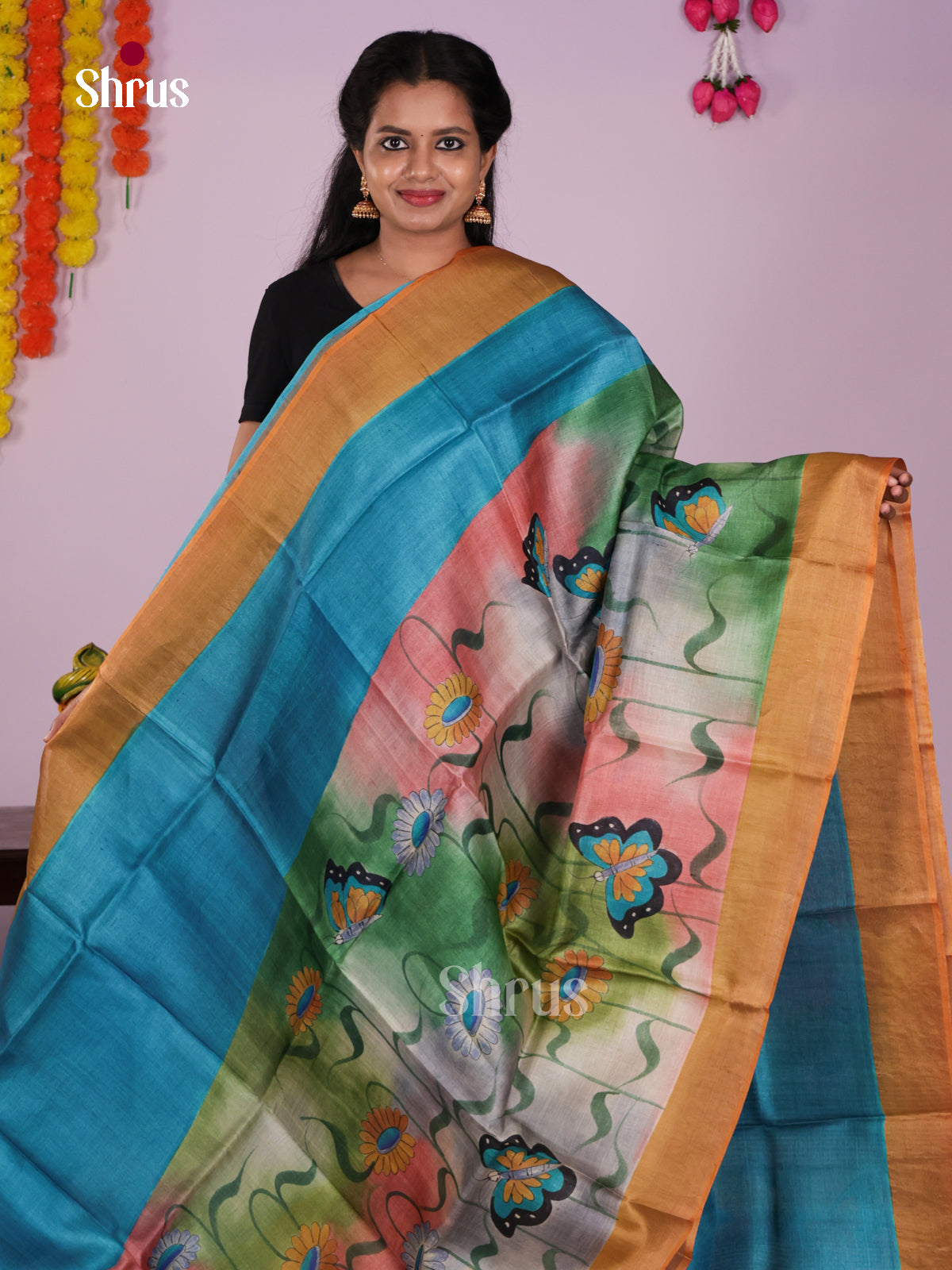 DIS17758 - Tussar Saree - Shop on Shrus.com
