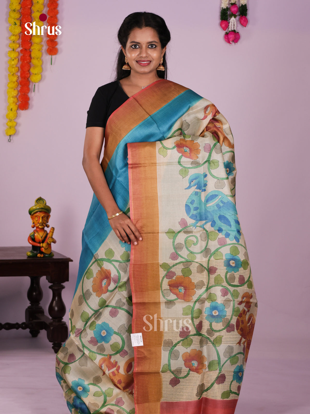 DIS17762 - Tussar Saree - Shop on Shrus.com