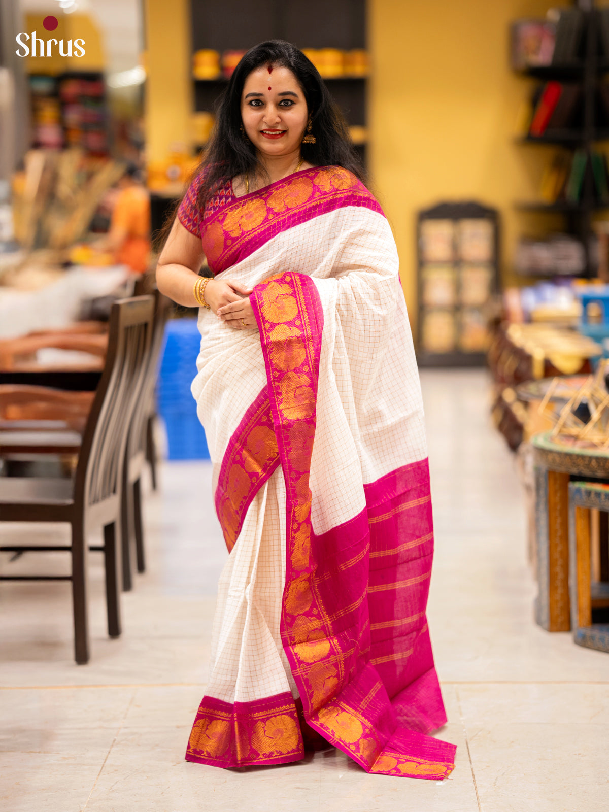 DJS18083 - Sungudi Cotton Saree - Shop on Shrus.com