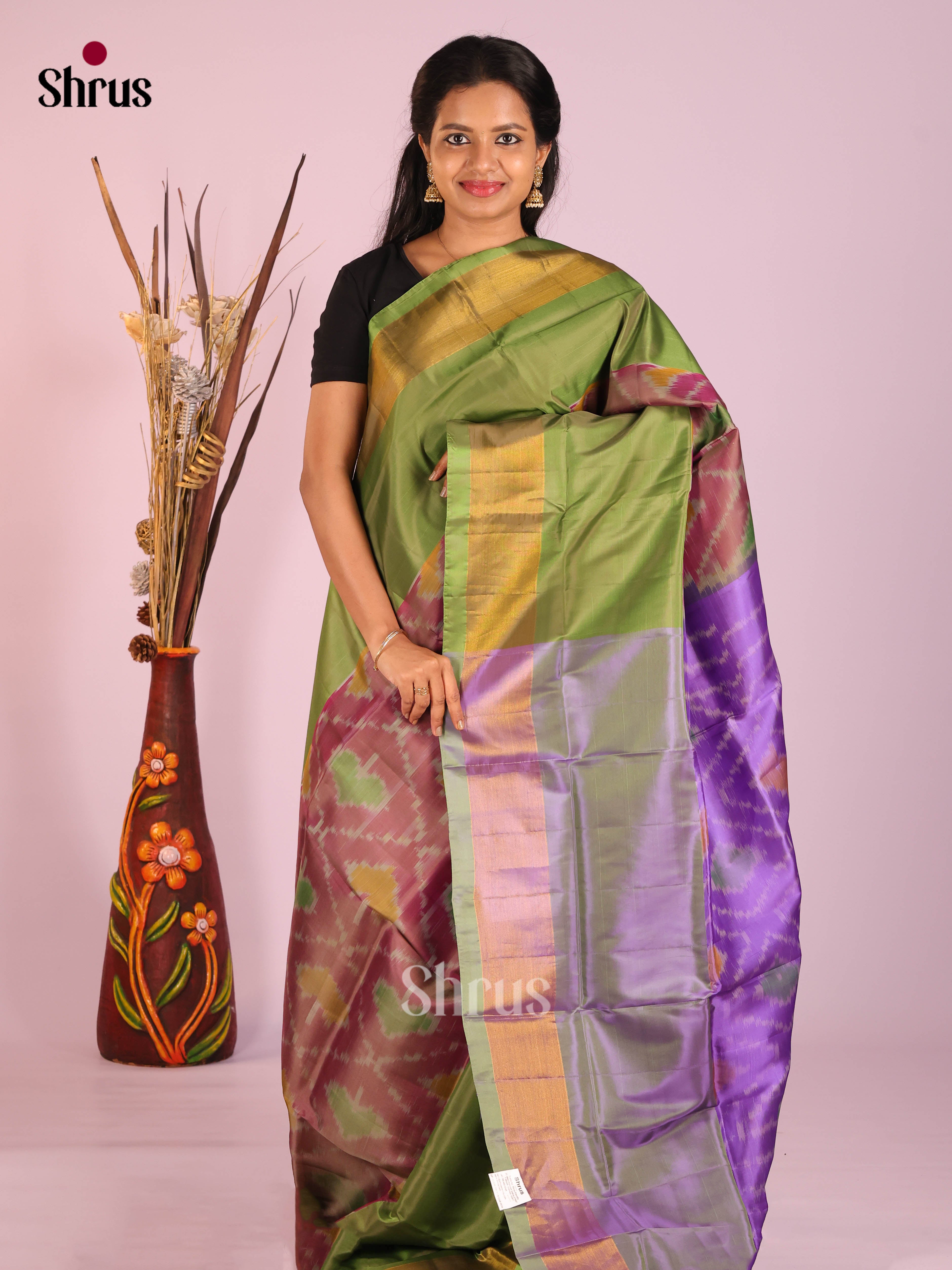 Maroon & Green - Semi uppada Saree
