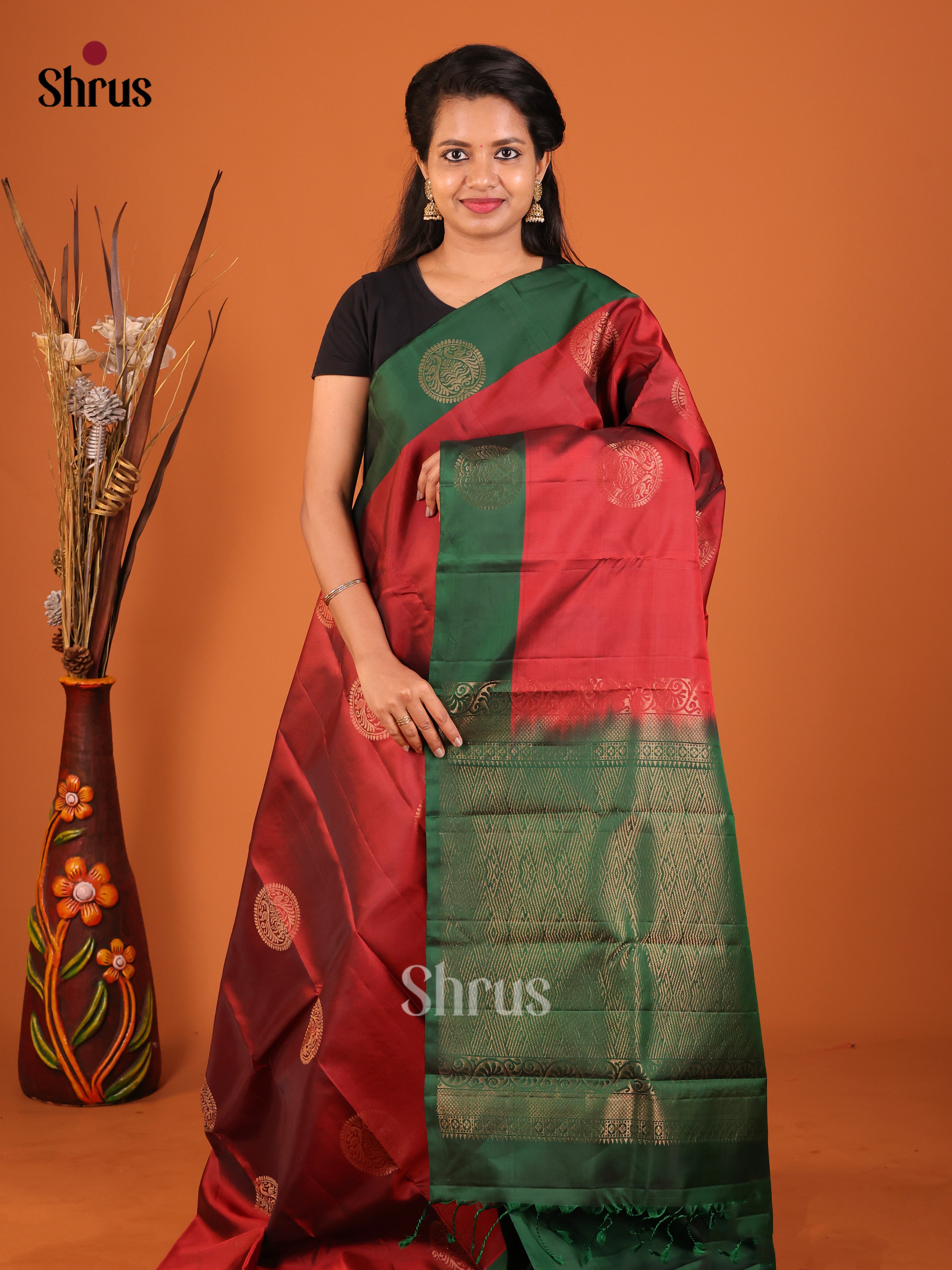DIS19281 - Softsilk-halfpure Saree - Shop on Shrus.com