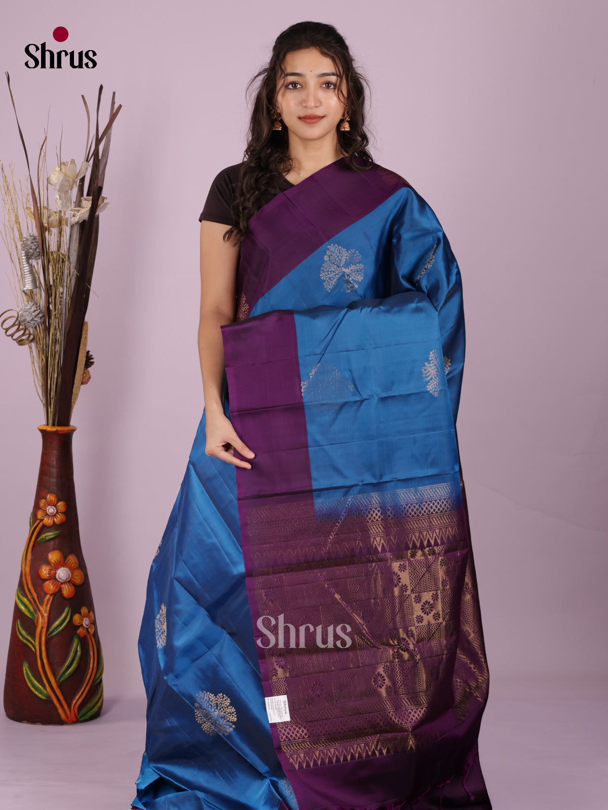DIS19302 - Softsilk-halfpure Saree - Shop on Shrus.com