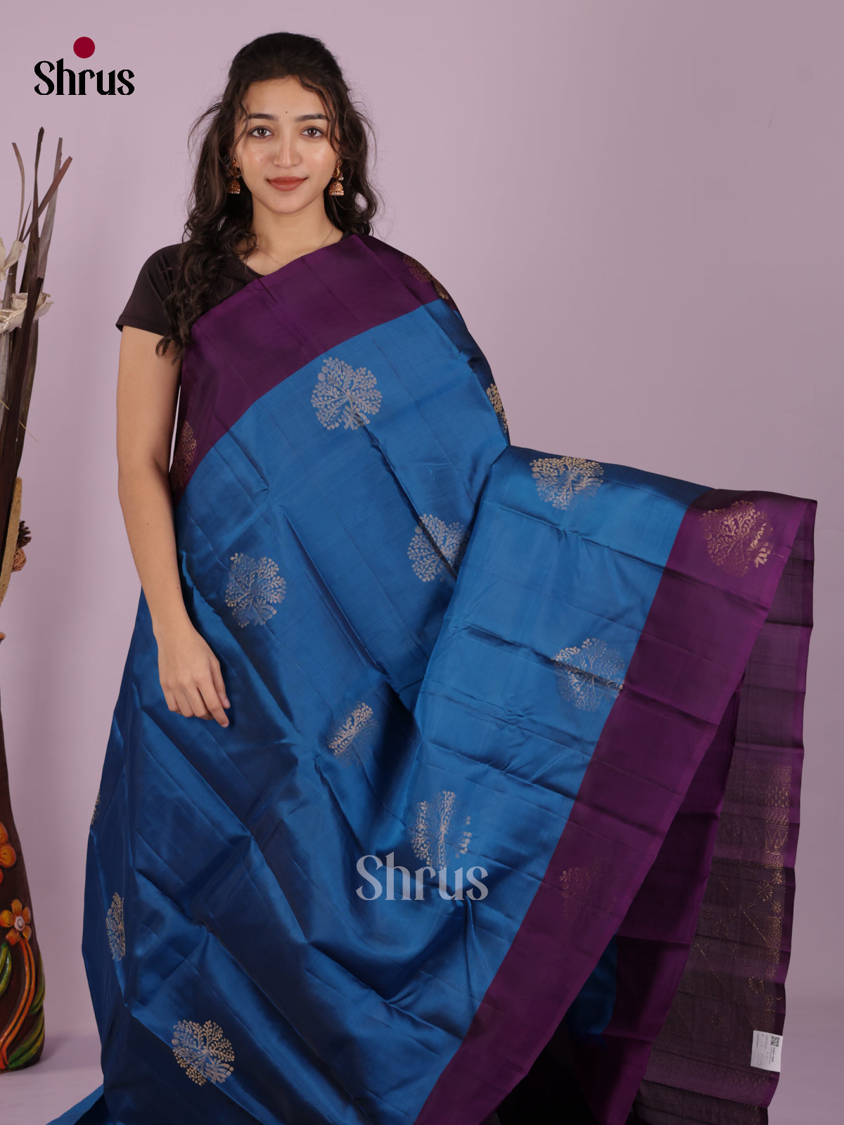 DIS19302 - Softsilk-halfpure Saree - Shop on Shrus.com