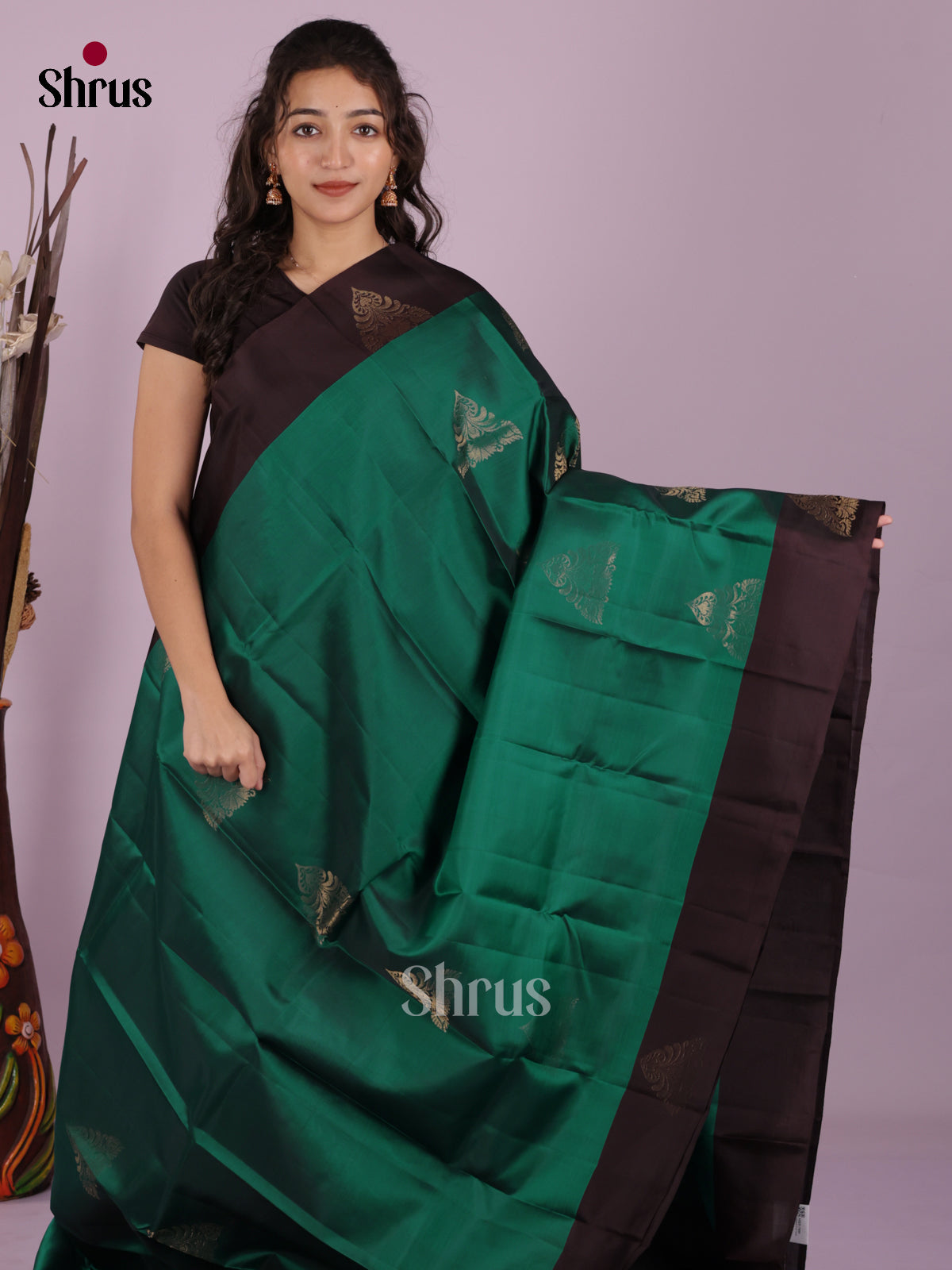 DIS19303 - Softsilk-halfpure Saree - Shop on Shrus.com