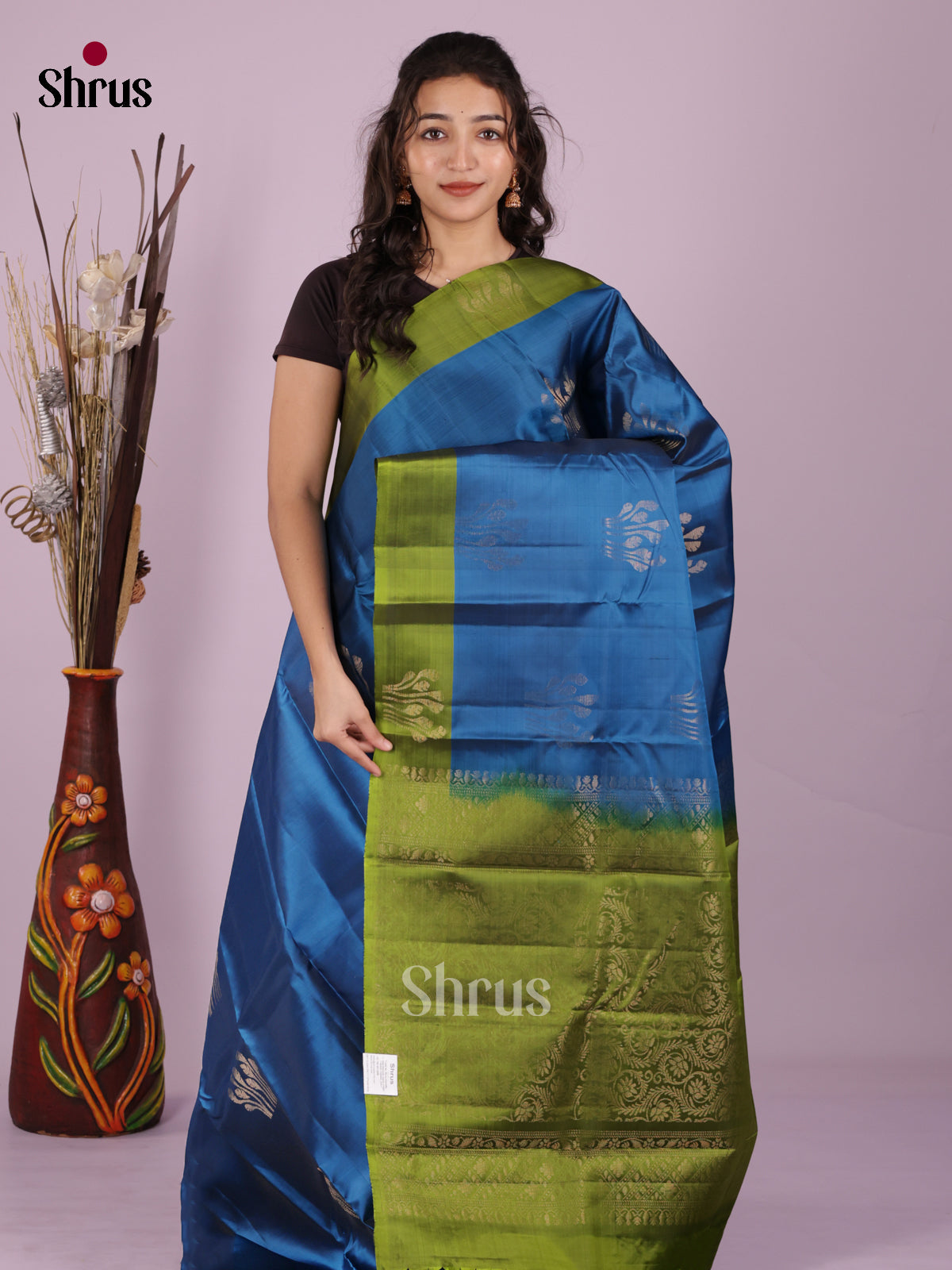 DIS19304 - Softsilk-halfpure Saree - Shop on Shrus.com