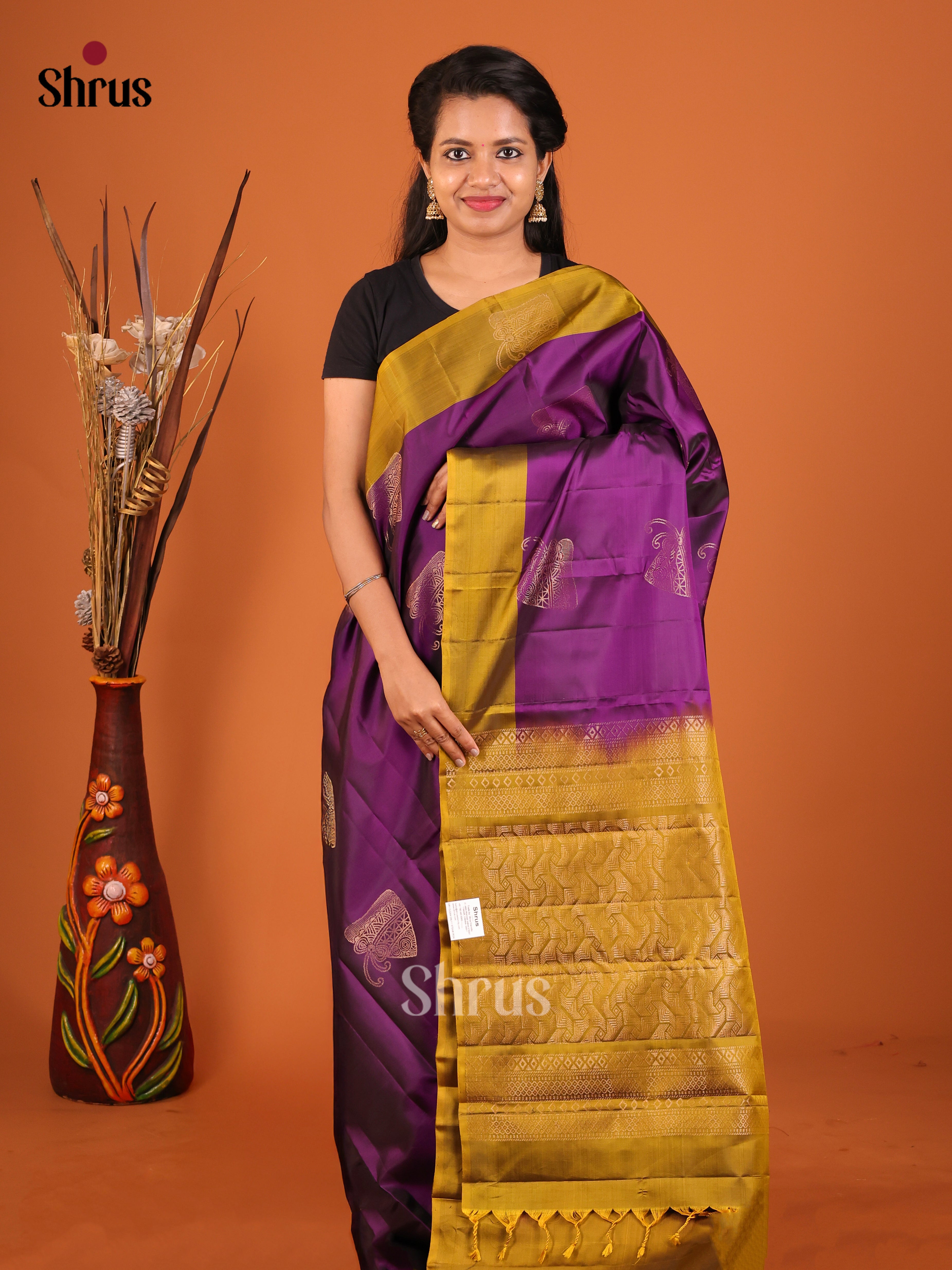 DIS19331 - Softsilk-halfpure Saree - Shop on Shrus.com