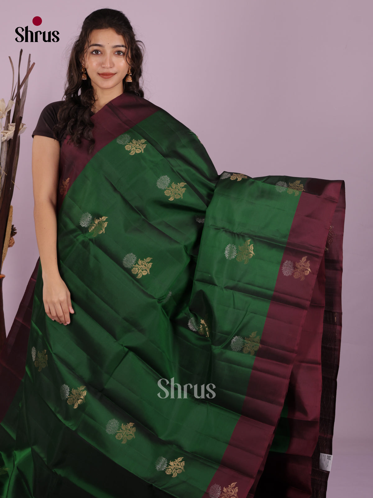DIS19340 - Softsilk-halfpure Saree - Shop on Shrus.com
