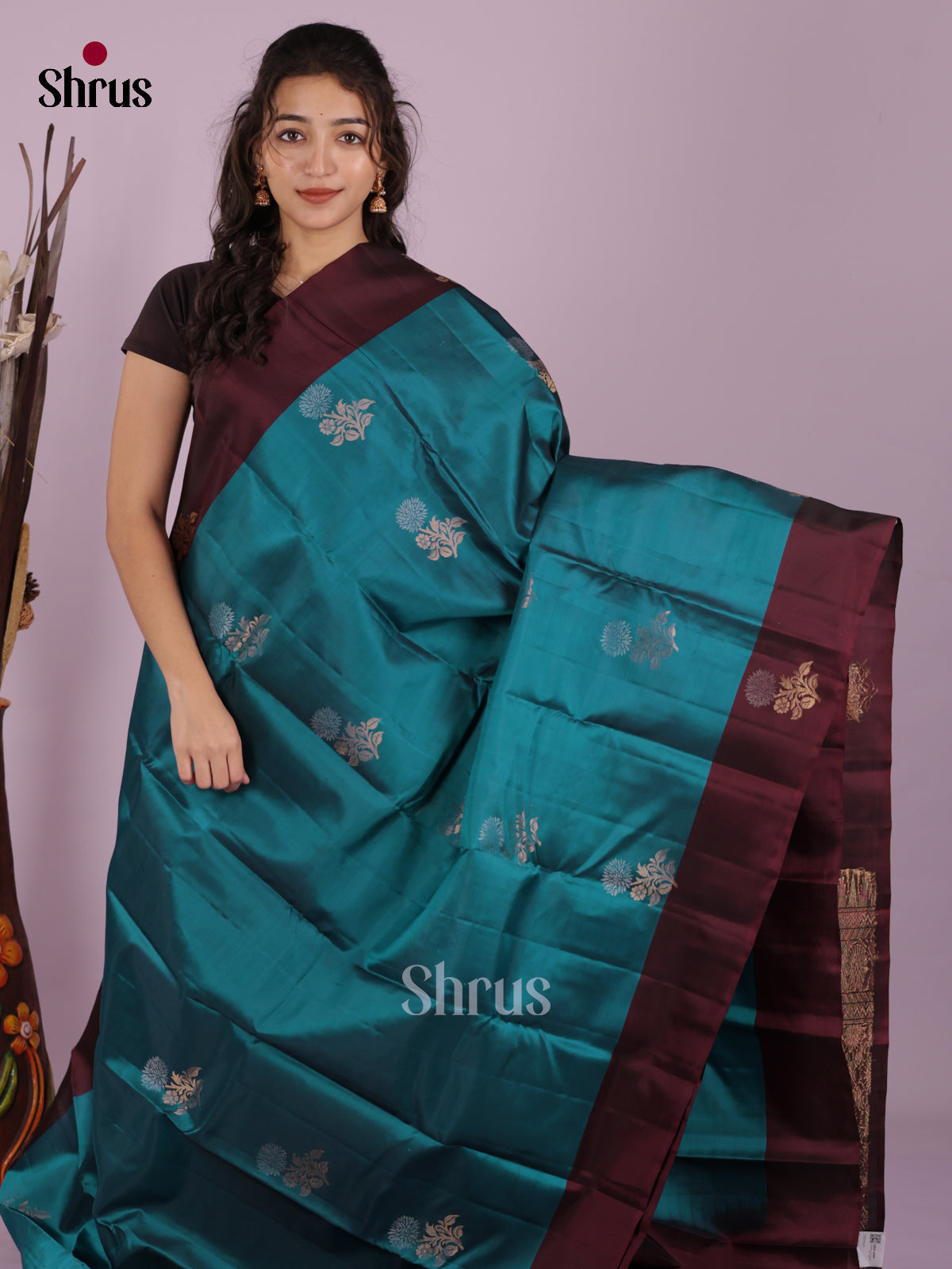 DIS19361 - Softsilk-halfpure Saree - Shop on Shrus.com