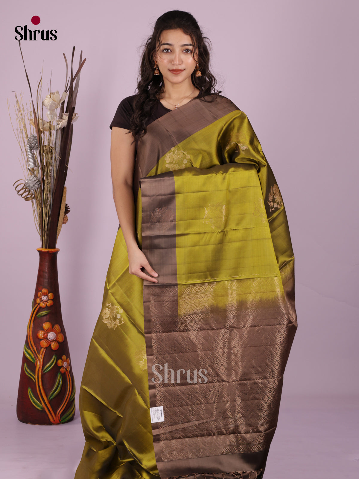 DIS19363 - Softsilk-halfpure Saree - Shop on Shrus.com