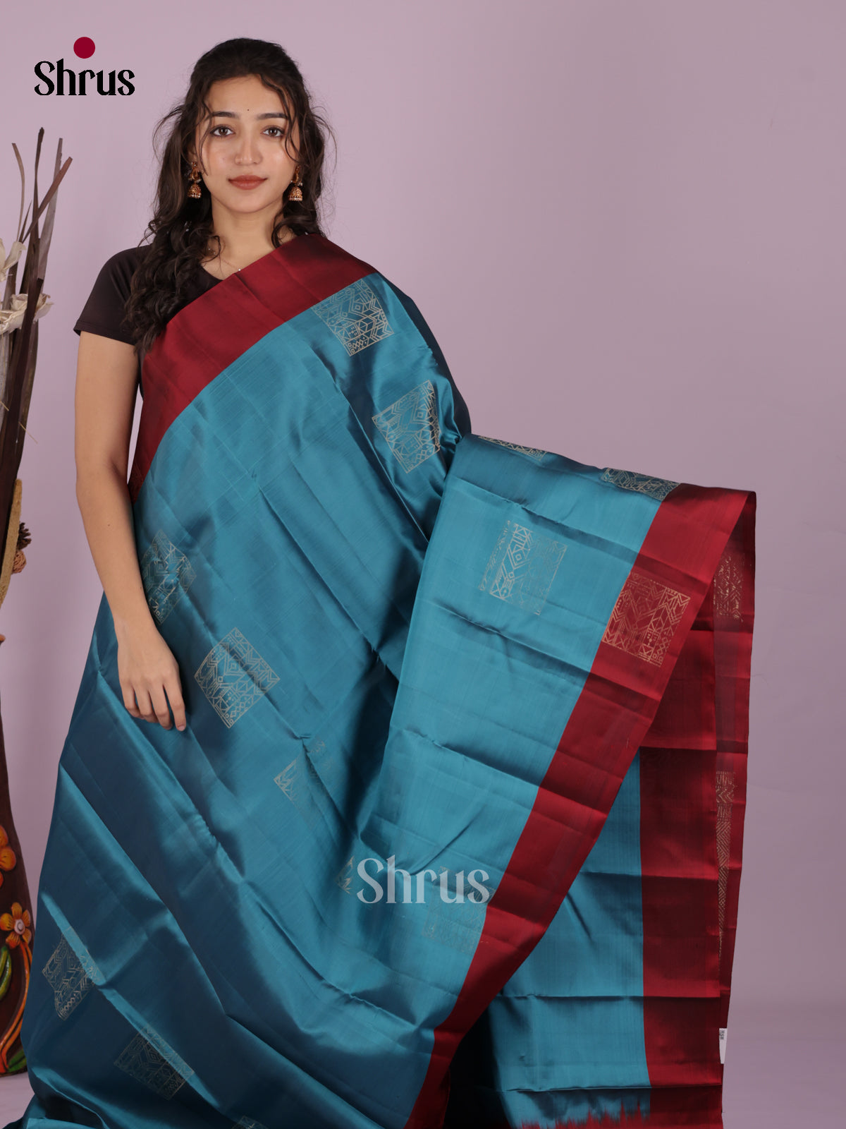 DIS19365 - Softsilk-halfpure Saree - Shop on Shrus.com