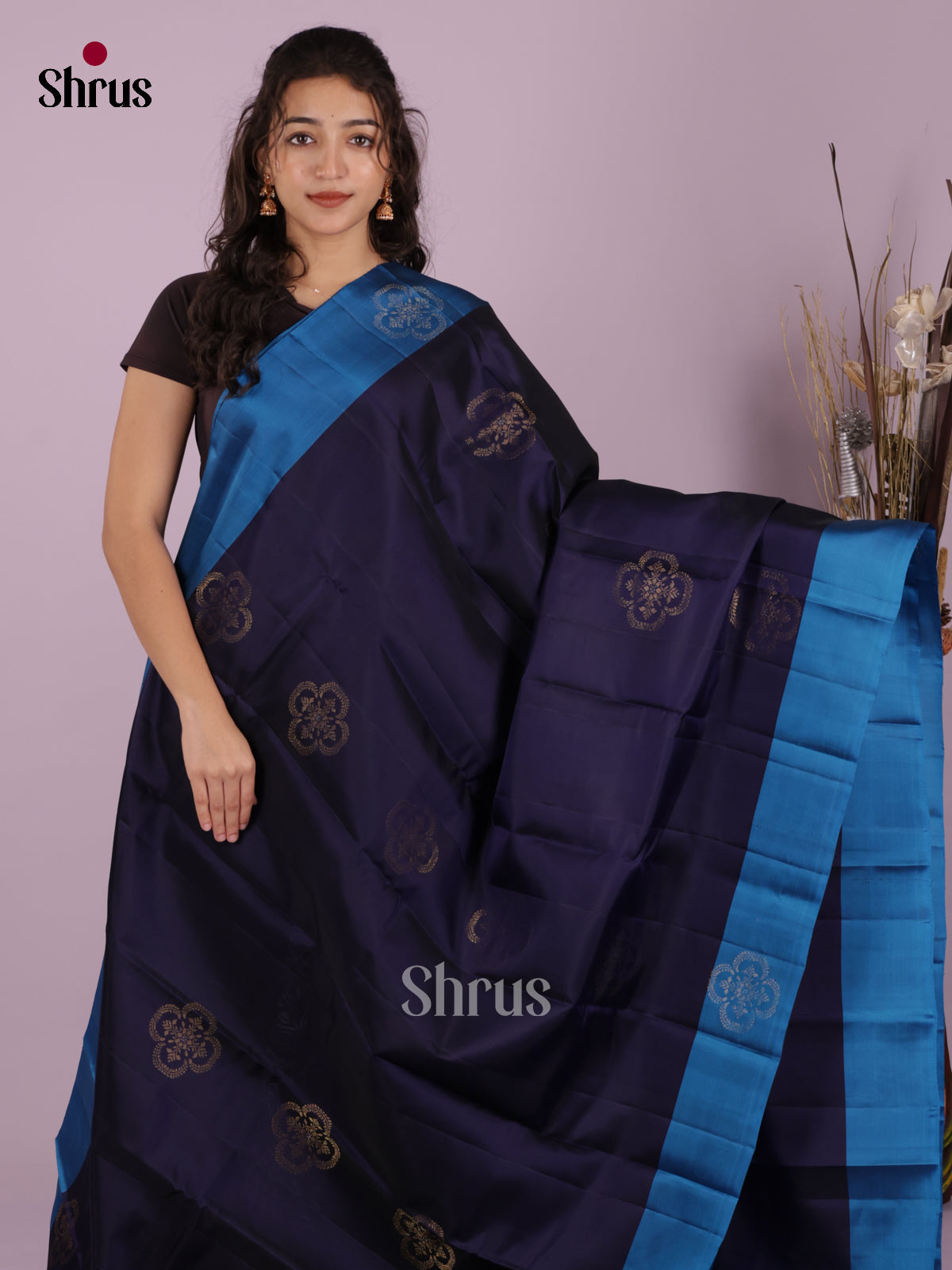 DIS19366 - Softsilk-halfpure Saree - Shop on Shrus.com