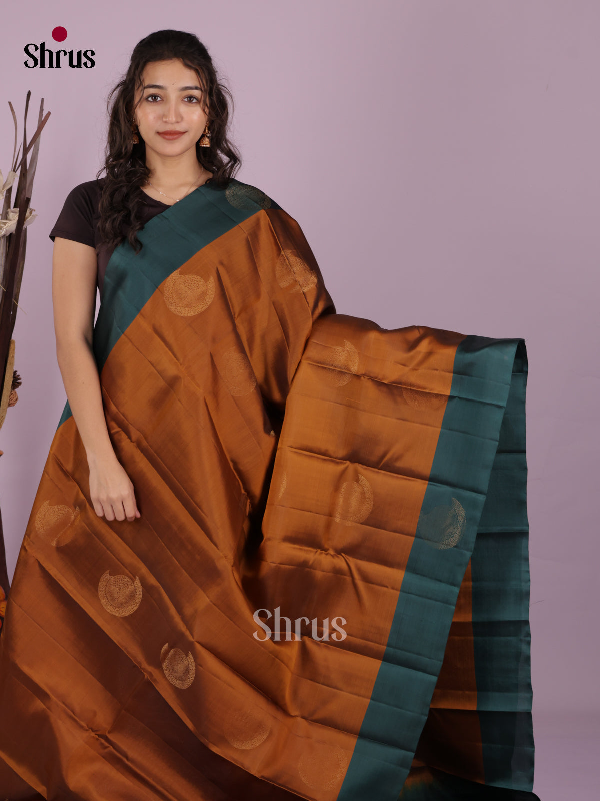 DIS19380 - Softsilk-halfpure Saree - Shop on Shrus.com