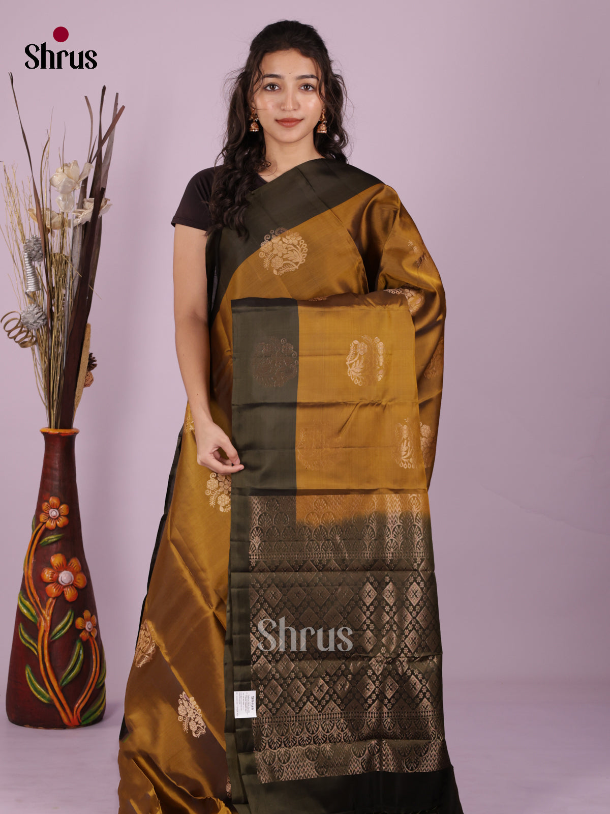 DIS19382 - Softsilk-halfpure Saree - Shop on Shrus.com