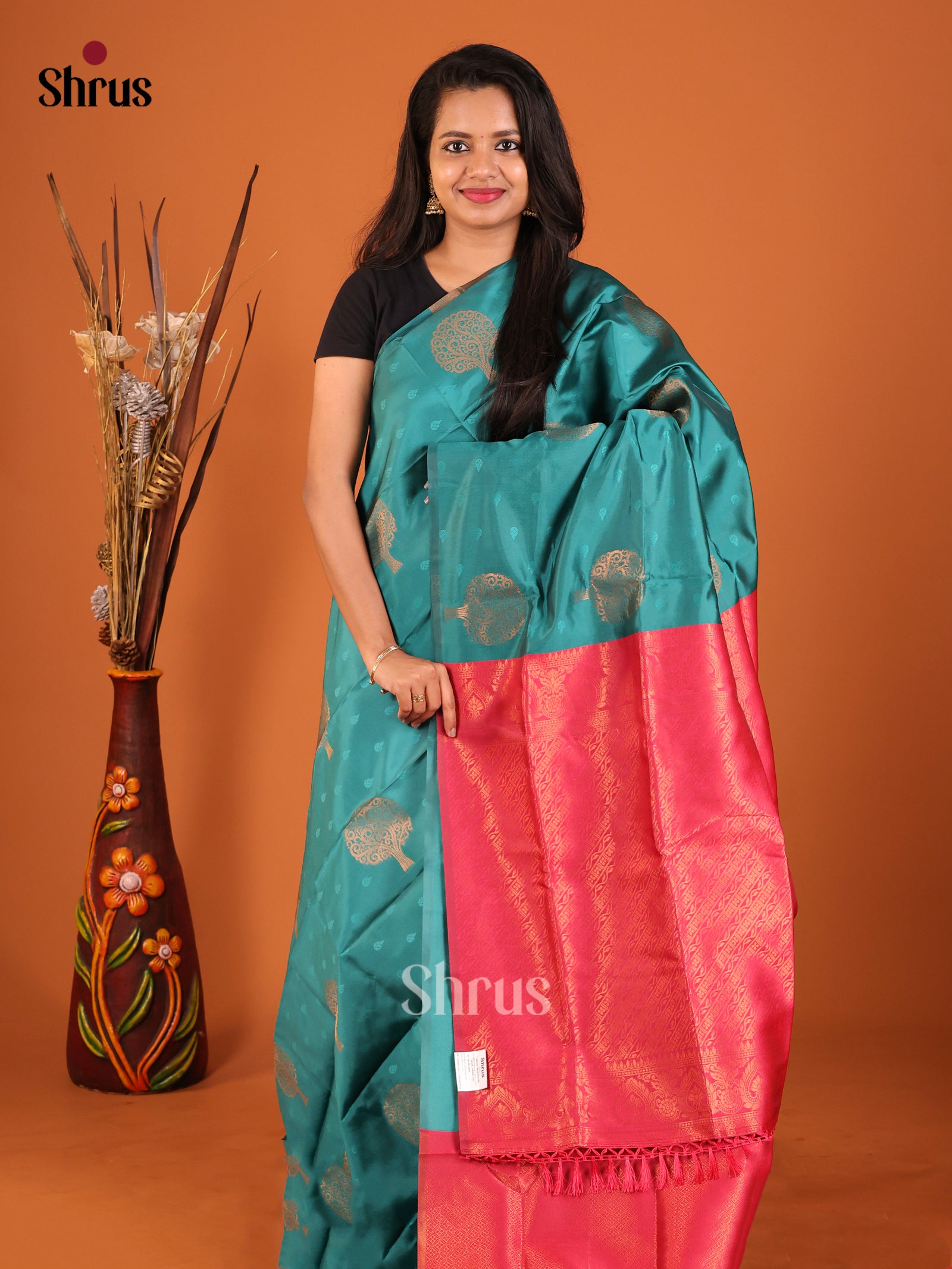 DIS19670 - Semi Softsilk Saree - Shop on Shrus.com