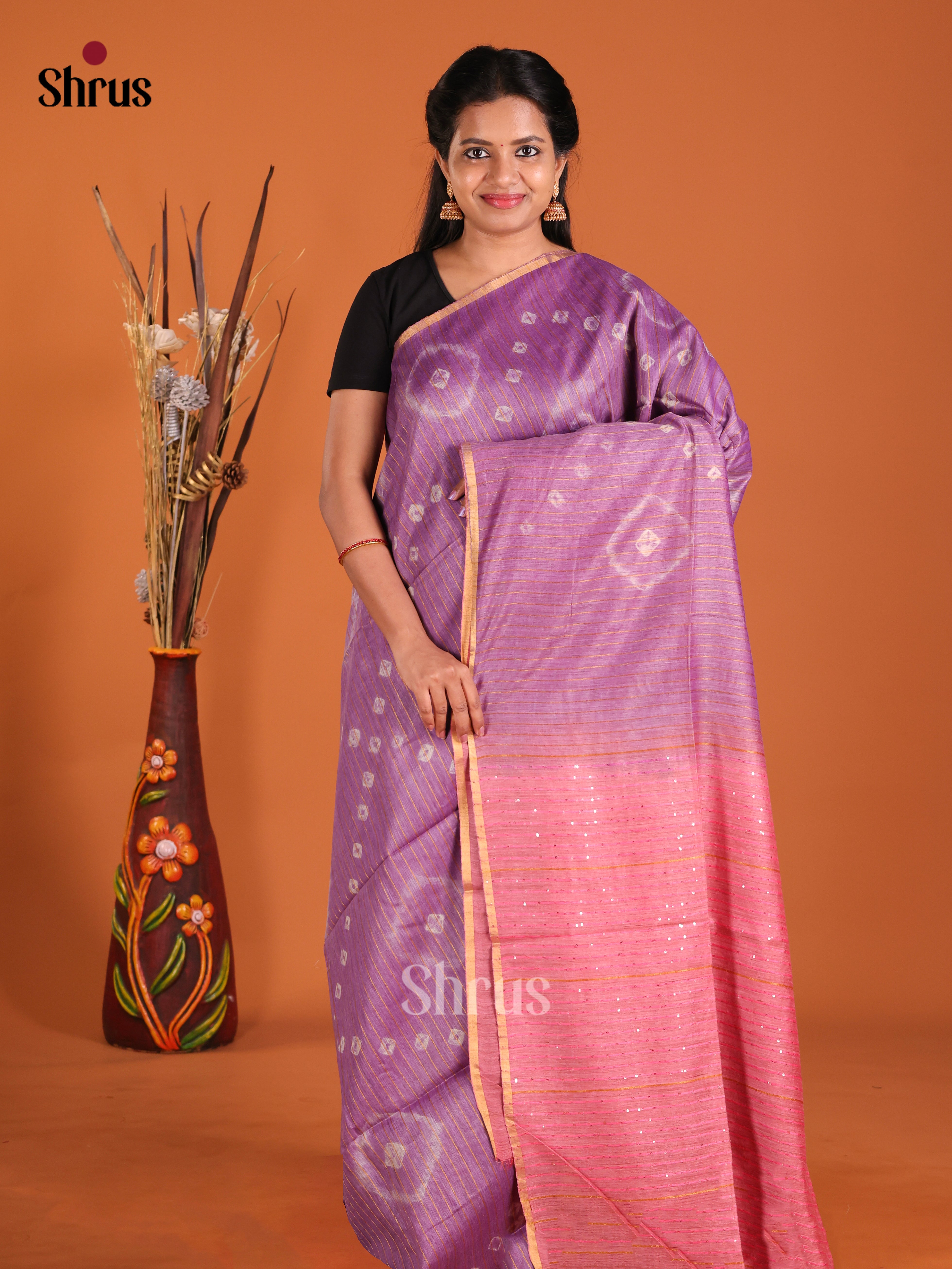 DIS20375 - Shibori Saree - Shop on Shrus.com