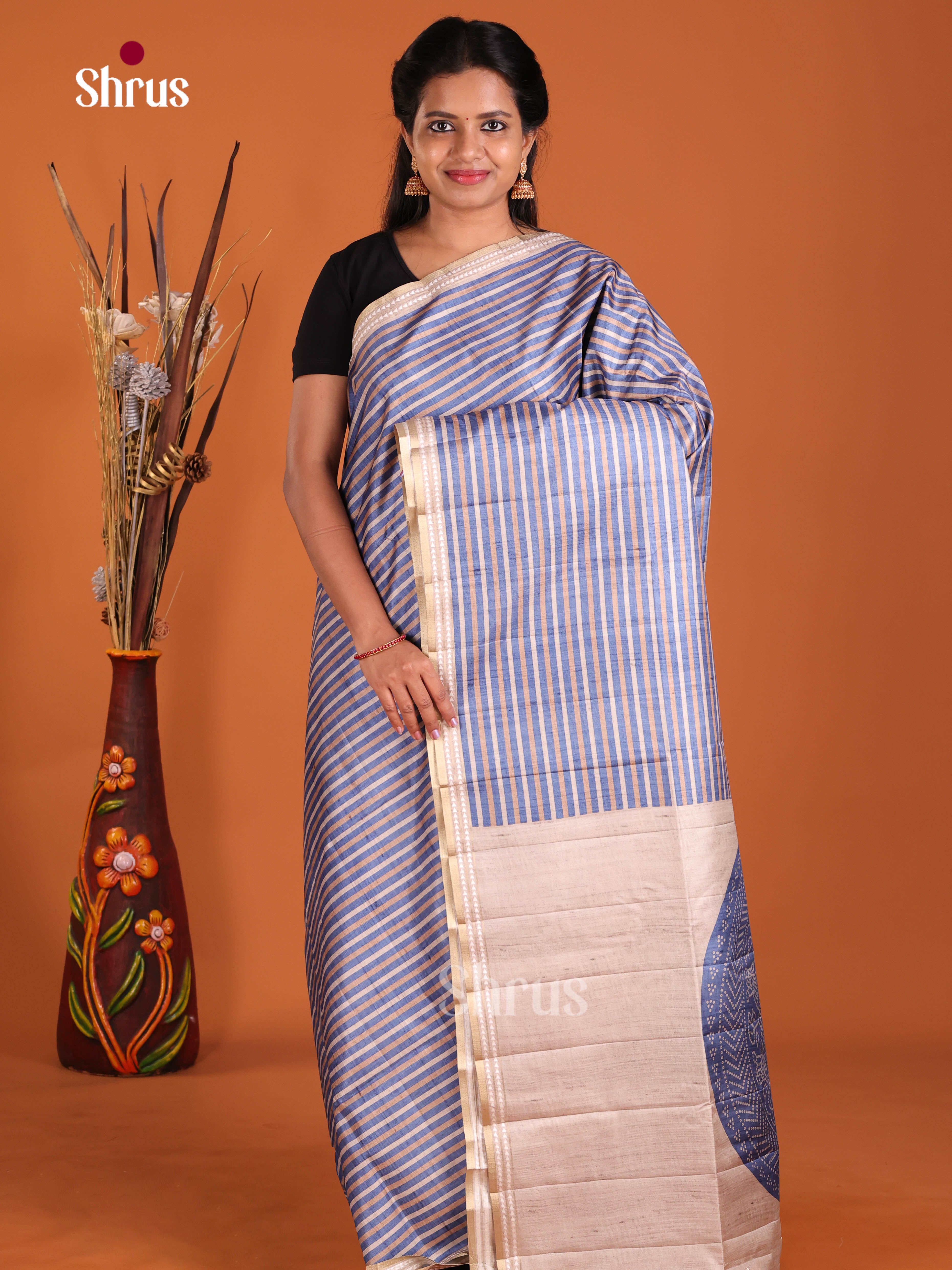 DIS21159 - Semi matka Saree