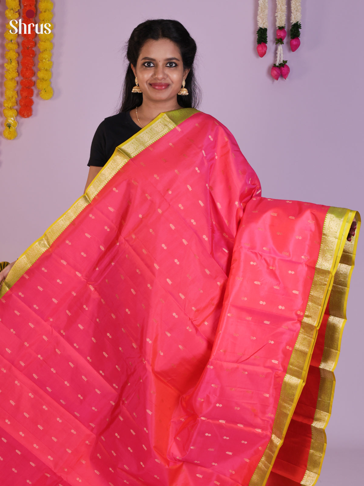 DIS23480 - Kanchipuram silk (HR) Saree - Shop on Shrus.com