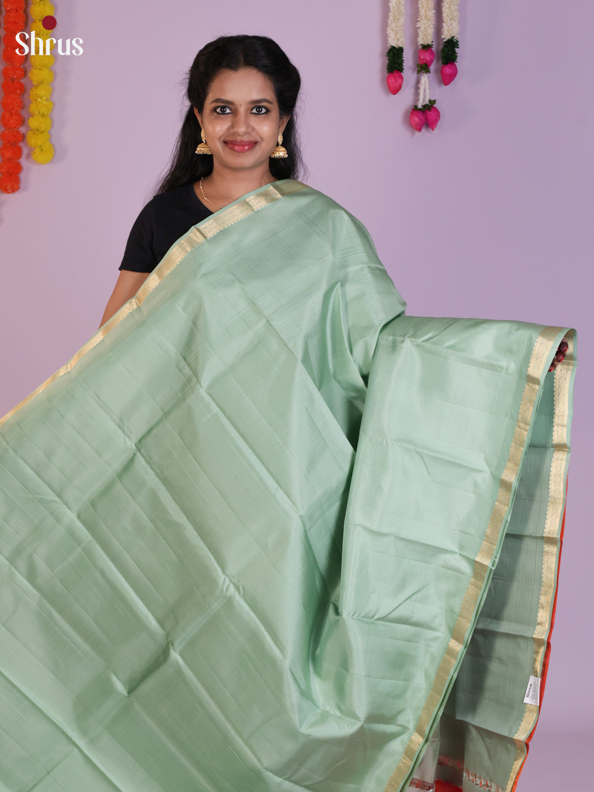 DIS23588 - Kanchipuram silk (HR) Saree - Shop on Shrus.com