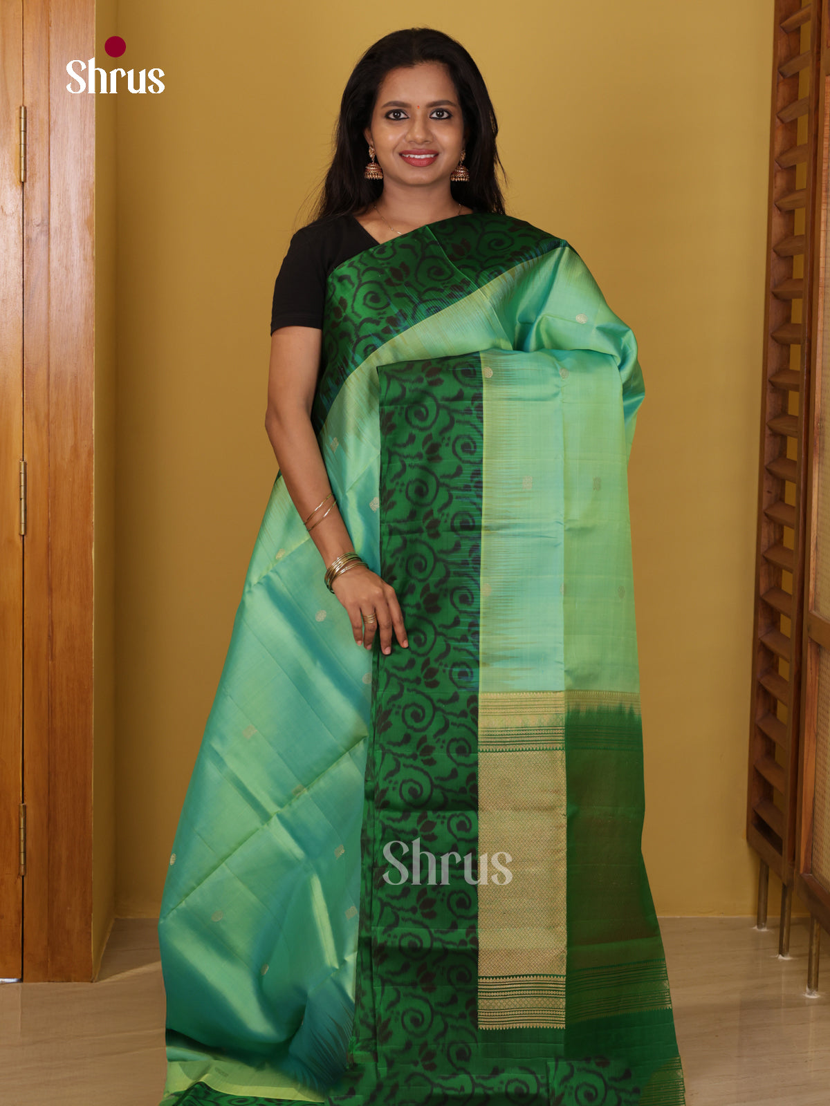 DIS23632 - Soft Silk (HR) Saree - Shop on Shrus.com