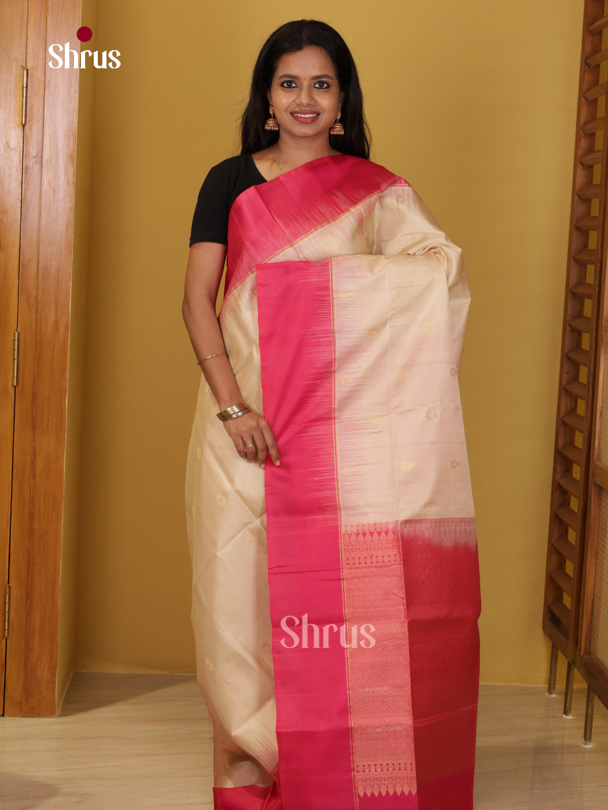 DIS23662 - Soft Silk (HR) Saree - Shop on Shrus.com