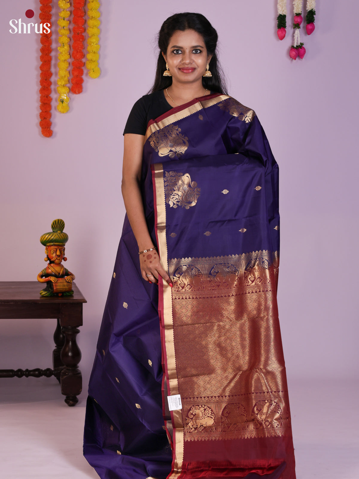DIS23693 - Kanchipuram silk (LR) Saree - Shop on Shrus.com