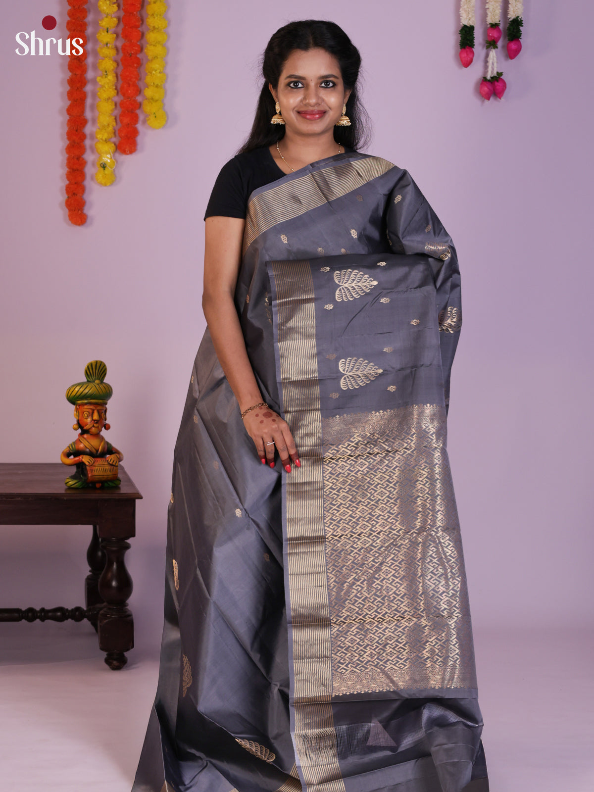DIS23710 - Kanchipuram silk (LR) Saree - Shop on Shrus.com