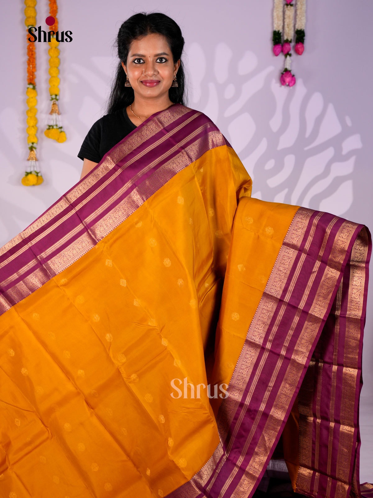 DIS23774 - Kanchipuram silk (HR) Saree - Shop on Shrus.com