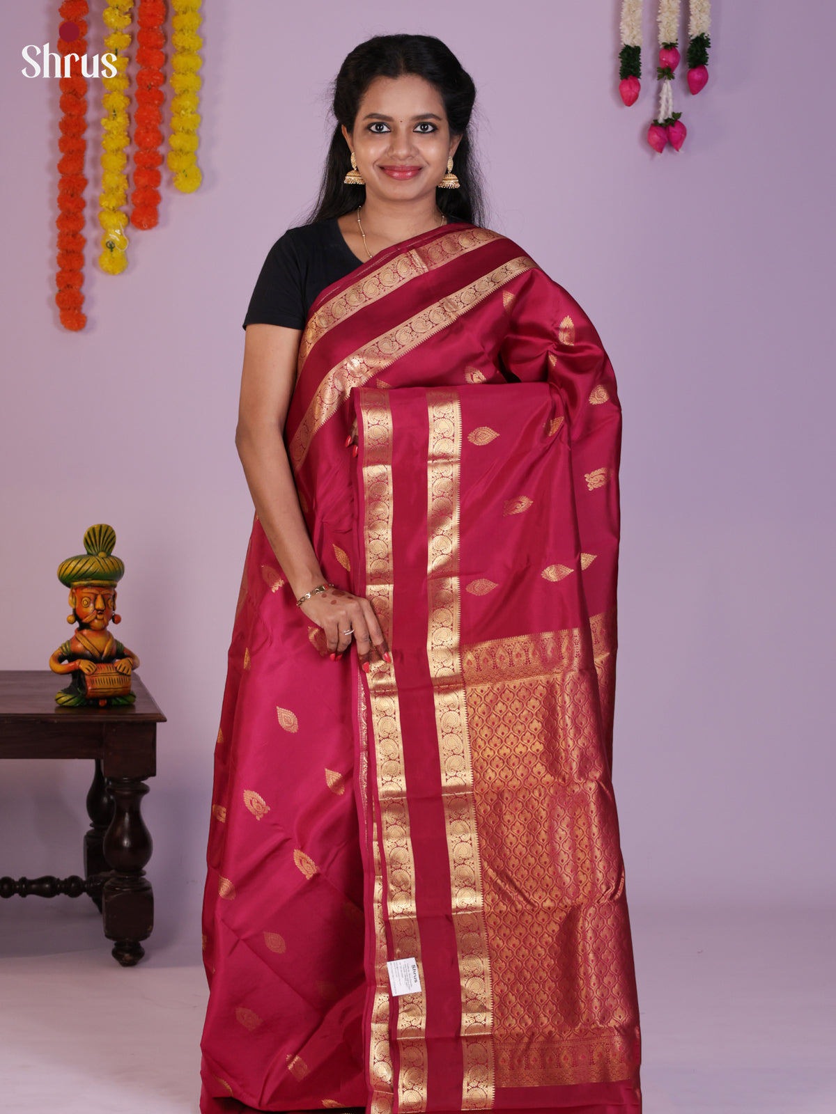 DIS23779 - Kanchipuram silk (HR) Saree - Shop on Shrus.com
