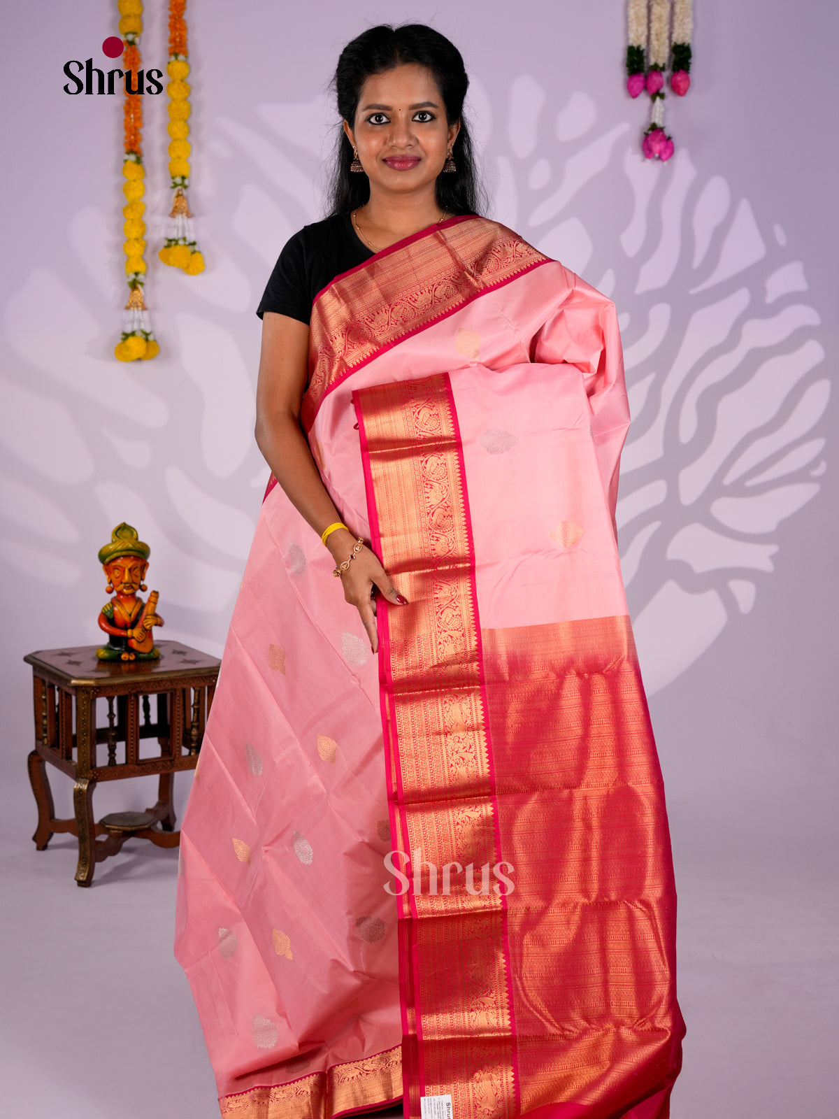 DIS23786 - Kanchipuram silk (HR) Saree