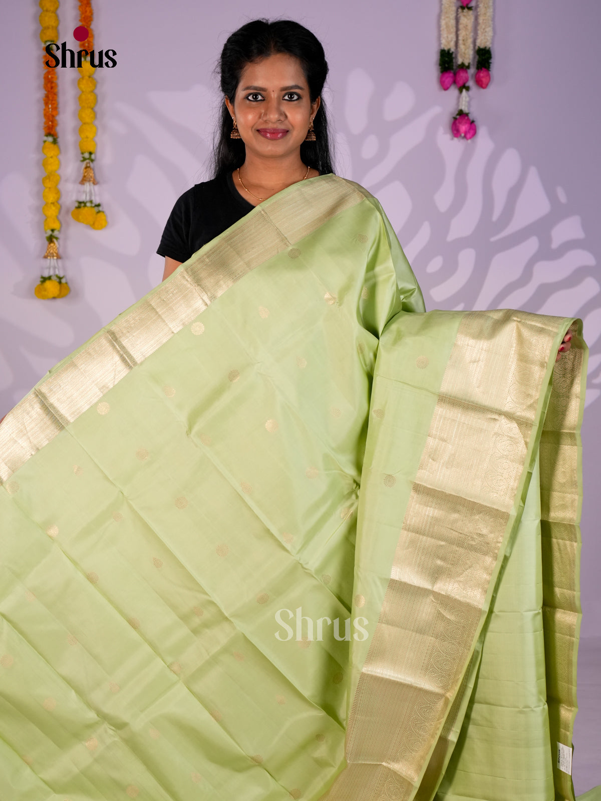 DIS23792 - Kanchipuram silk (HR) Saree - Shop on Shrus.com