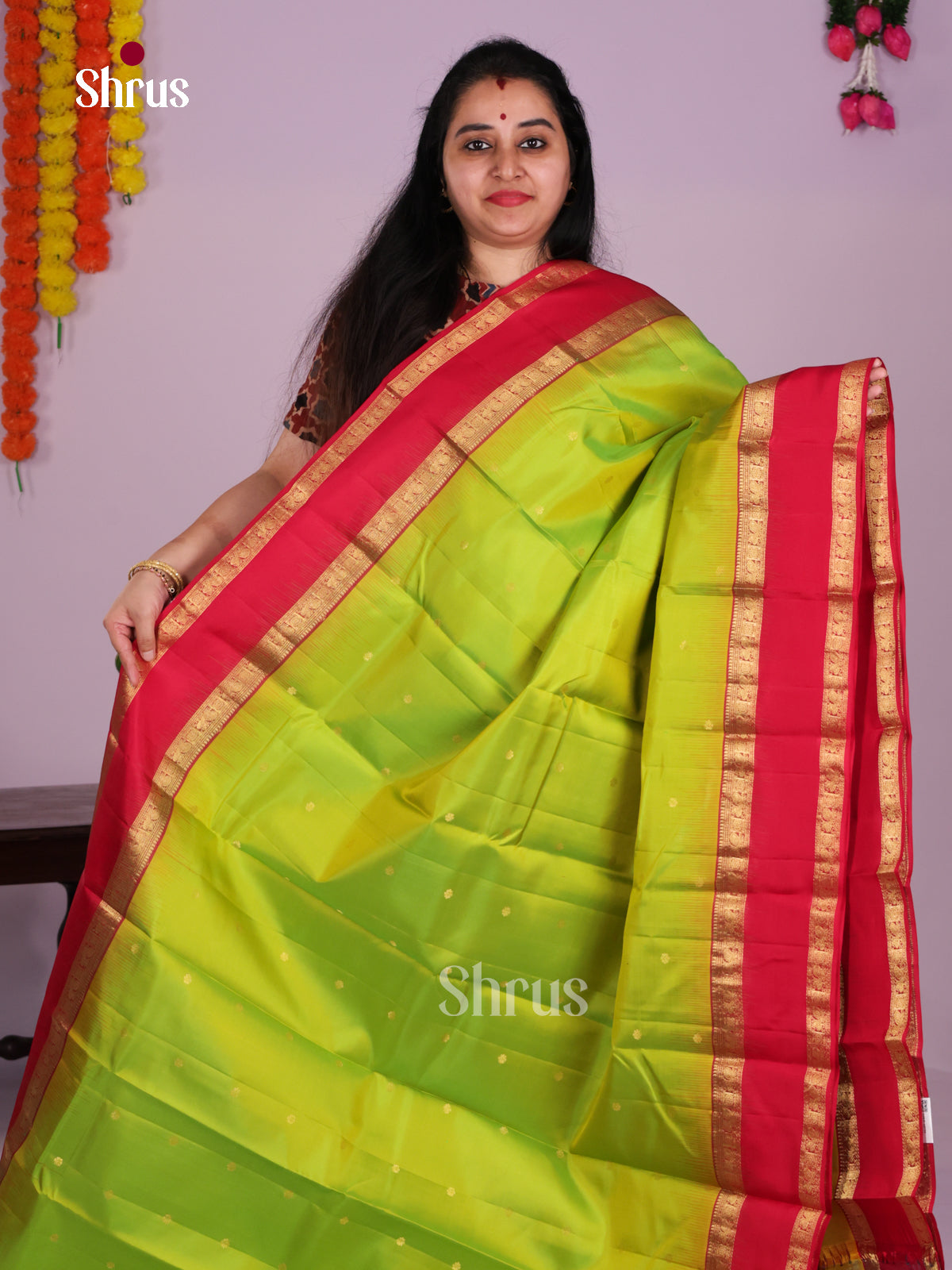 DIS23982 - Kanchipuram silk (HR) Saree - Shop on Shrus.com
