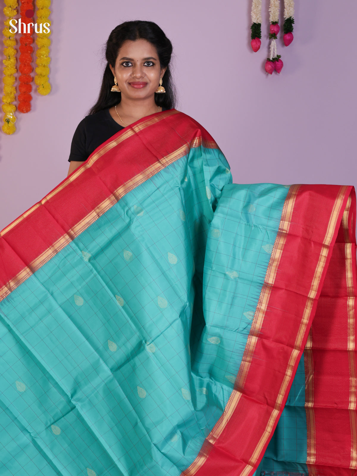 DIS23984 - Kanchipuram silk (HR) Saree - Shop on Shrus.com