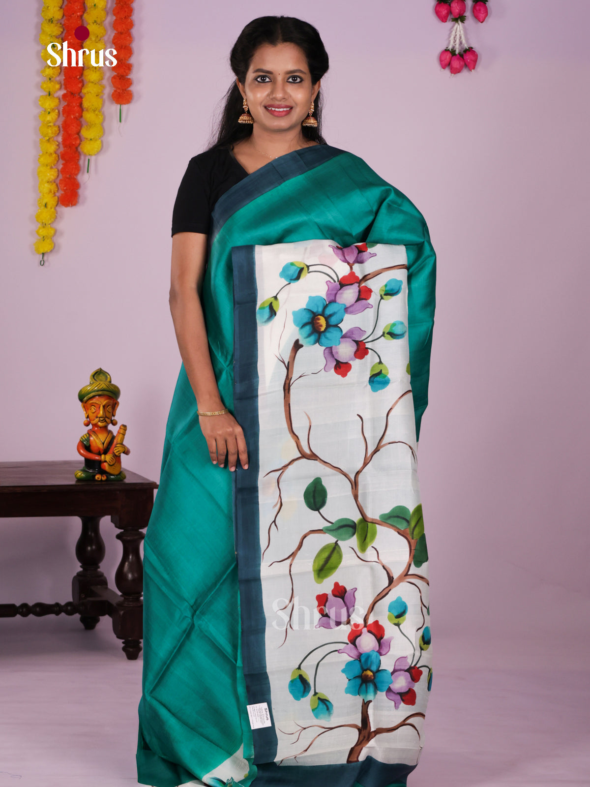 DIS24054 - Tussar Saree - Shop on Shrus.com
