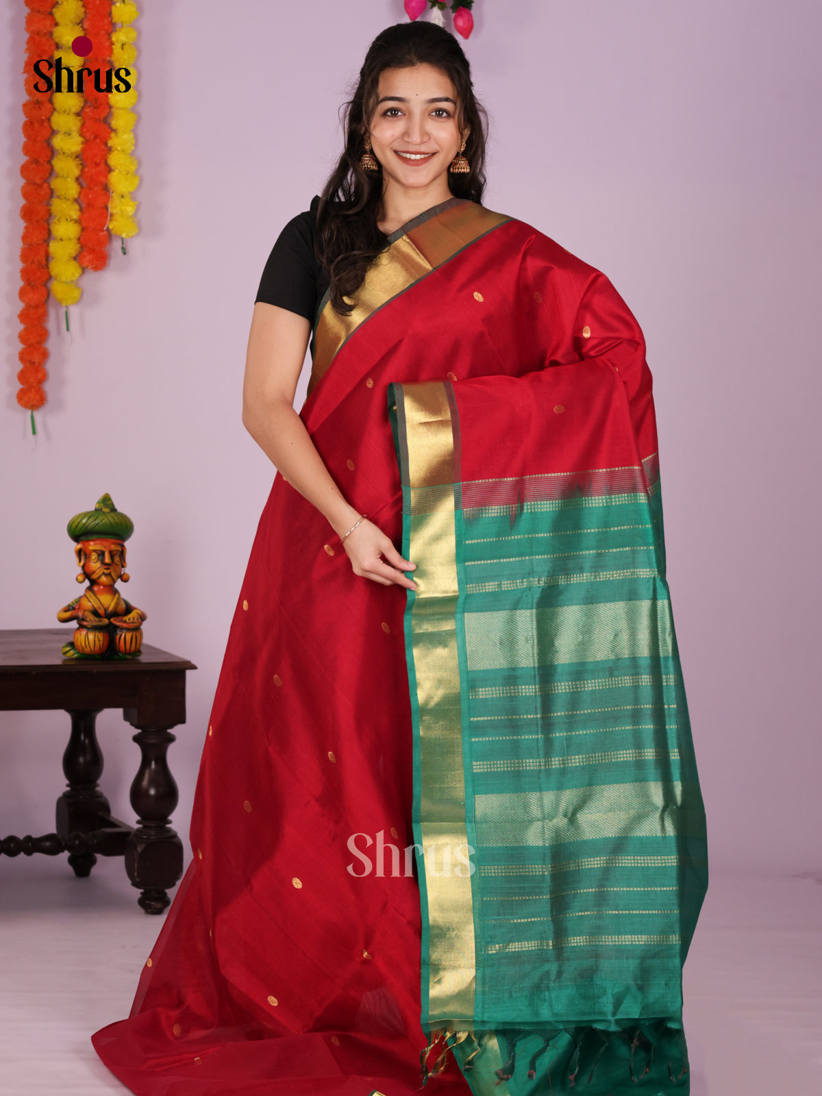 DIS24188 - Silk Cotton Saree - Shop on Shrus.com
