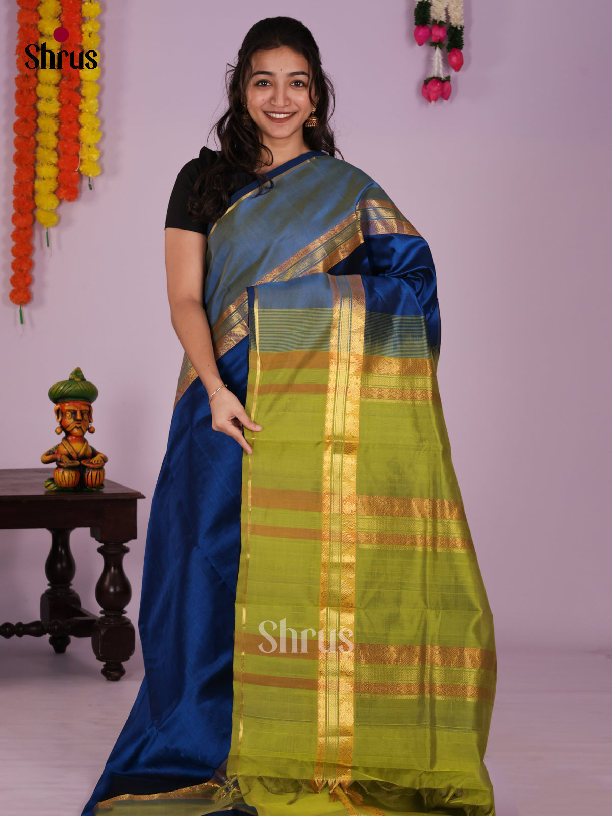 DIS24215 - Silk Cotton Saree - Shop on Shrus.com