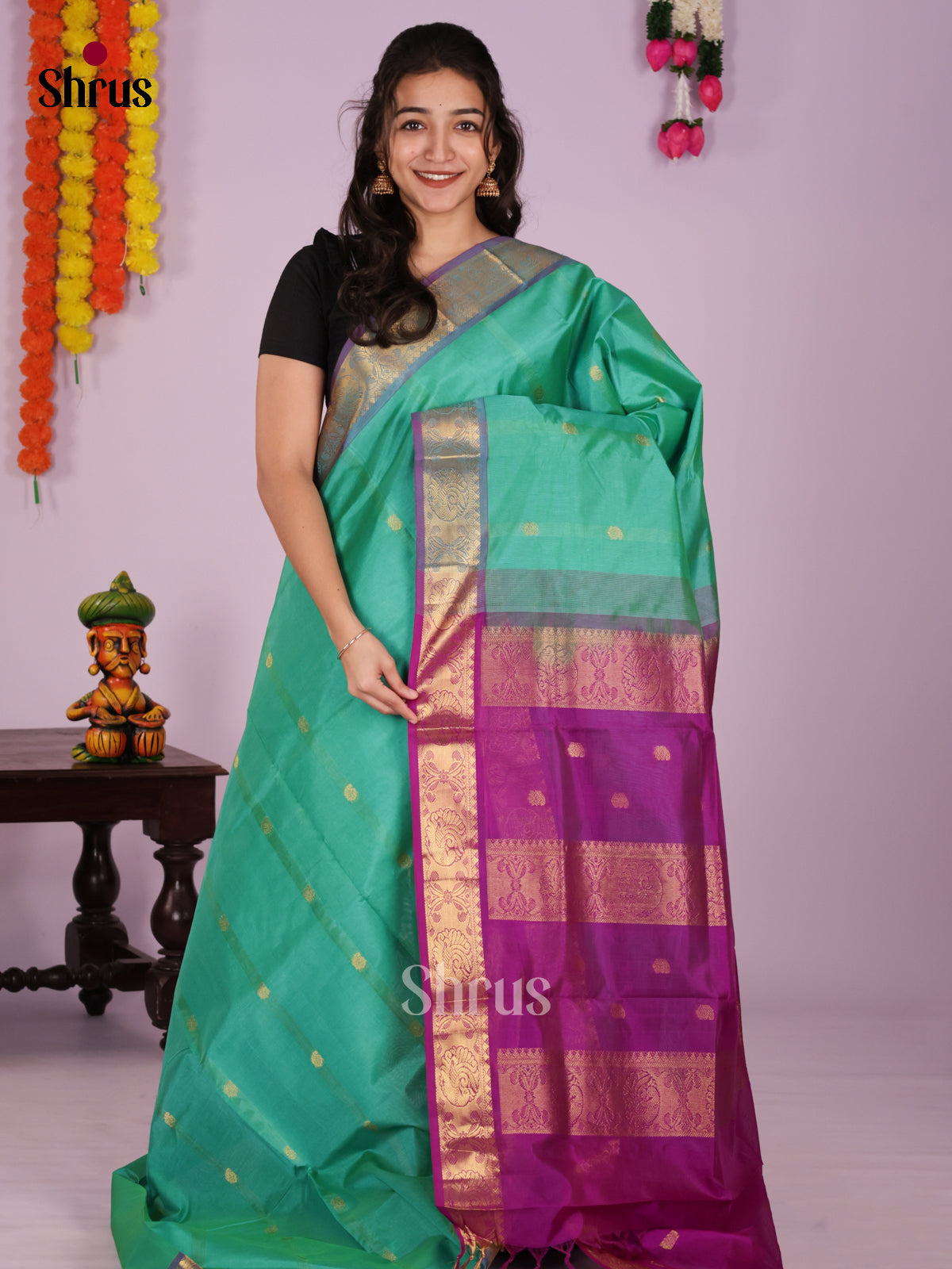 DIS24277 - Silk Cotton Saree - Shop on Shrus.com