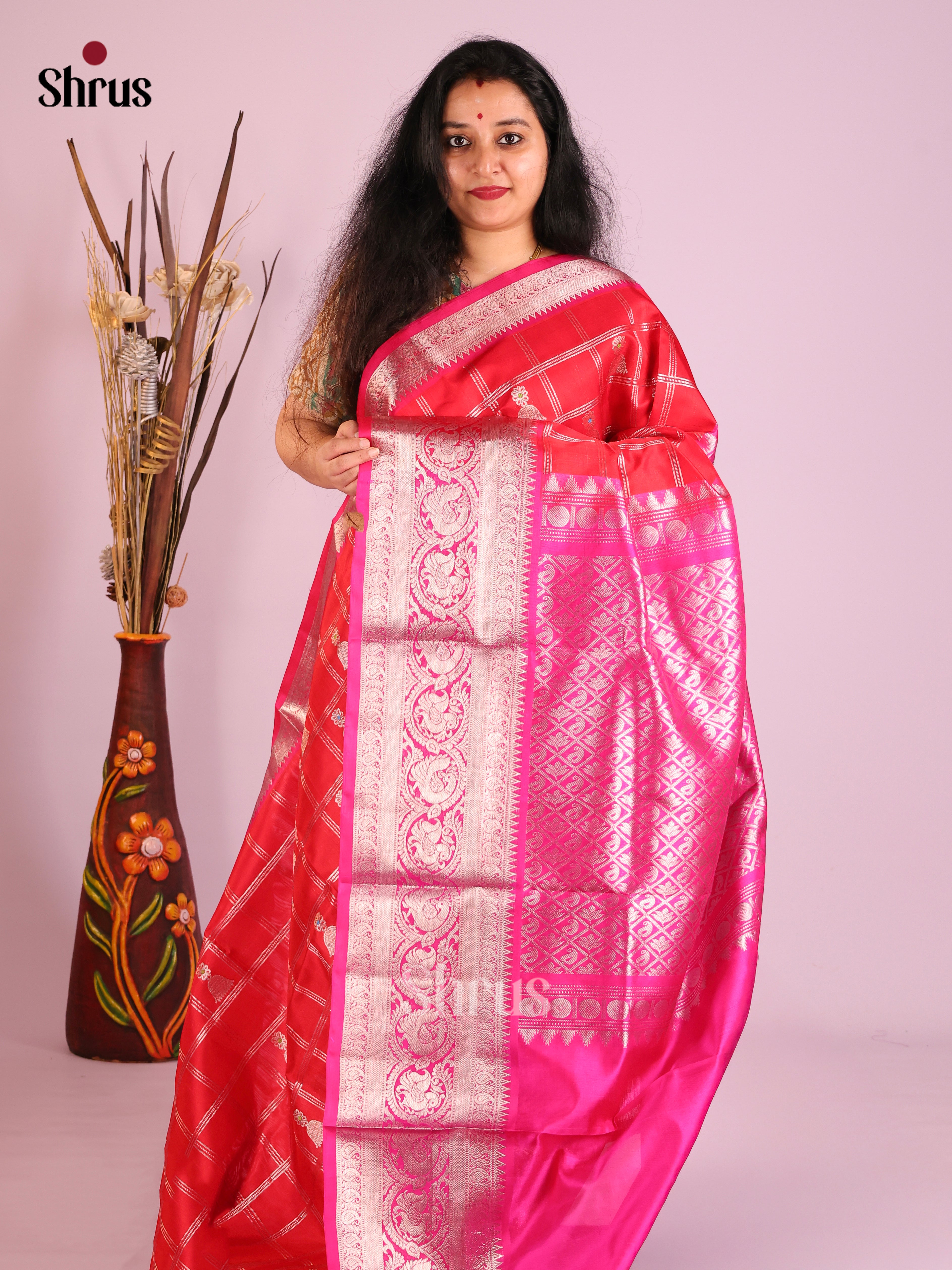 Red & Pink Venkatagiri silk Saree gleams with zari checks , Jhumka buttas