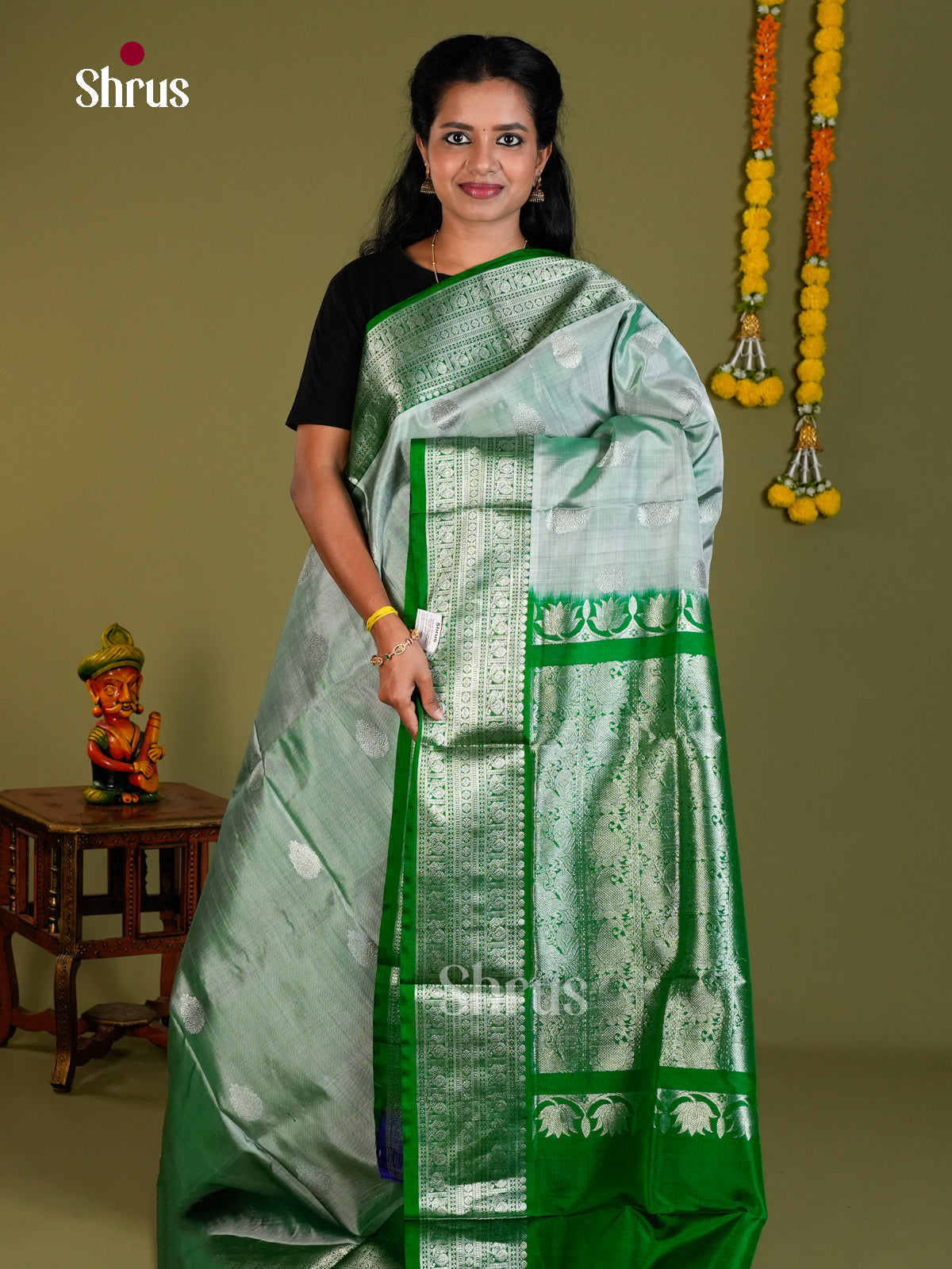 DIS24304 - Venkatagiri silk Saree - Shop on Shrus.com