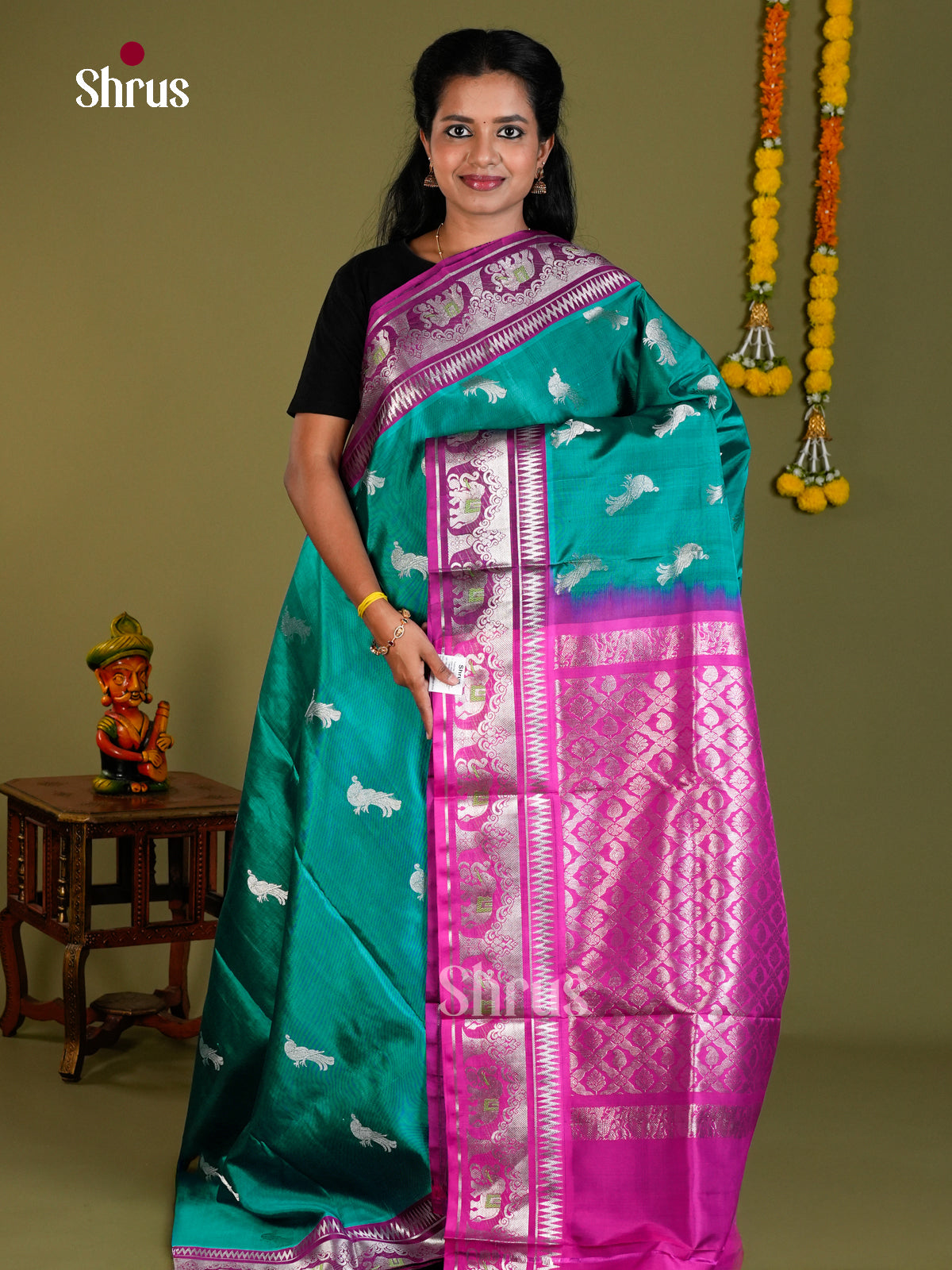 DIS24320 - Venkatagiri silk Saree - Shop on Shrus.com