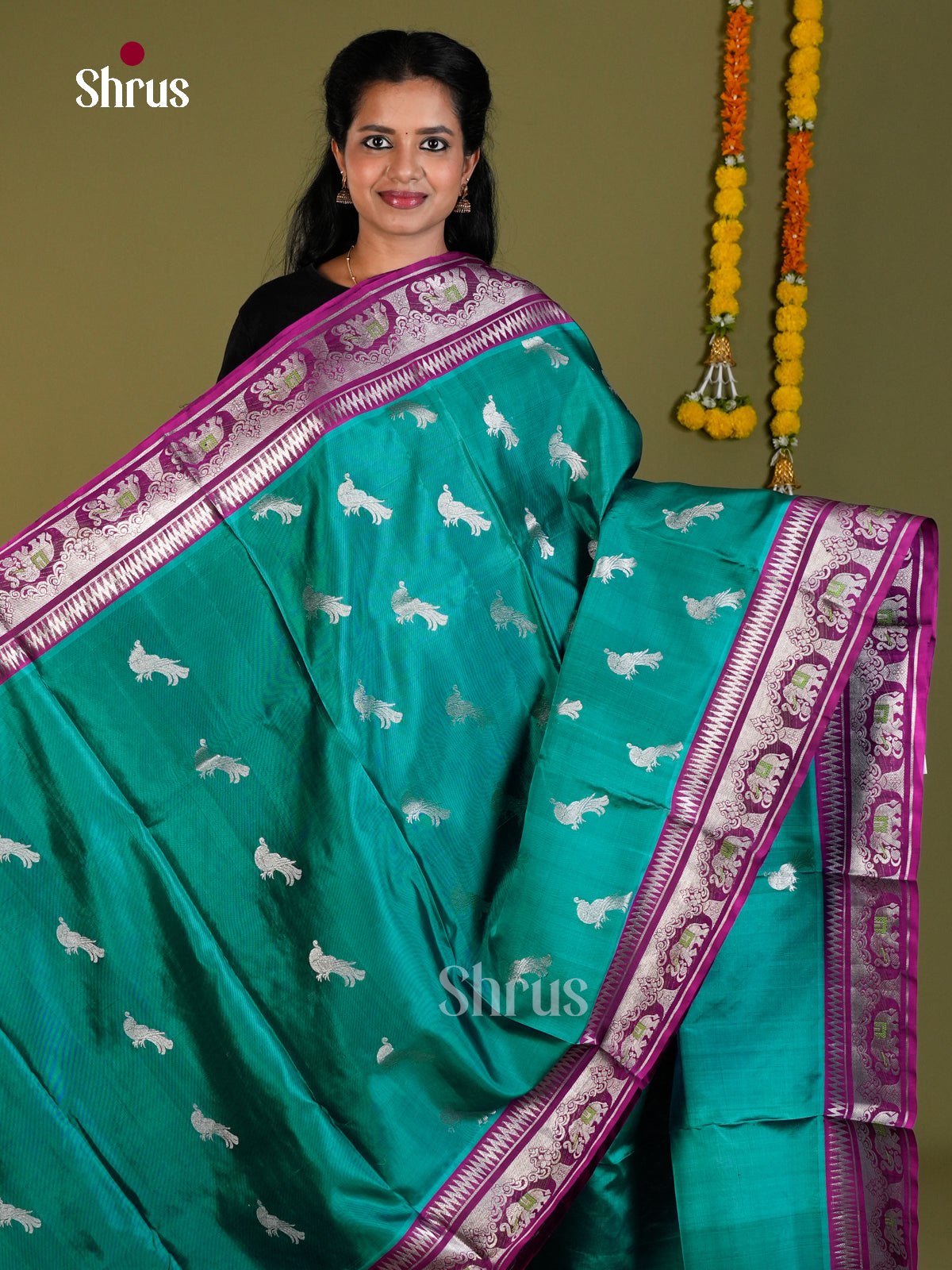 DIS24320 - Venkatagiri silk Saree - Shop on Shrus.com