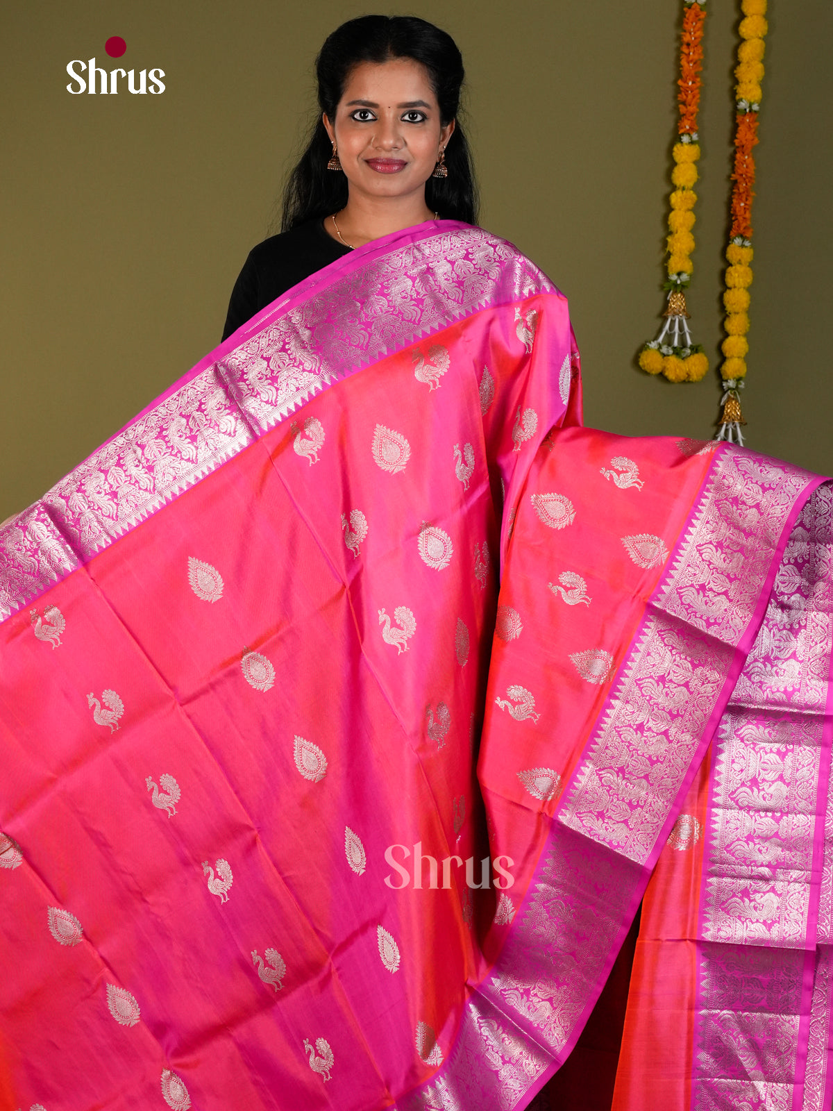 DIS24324 - Venkatagiri silk Saree - Shop on Shrus.com