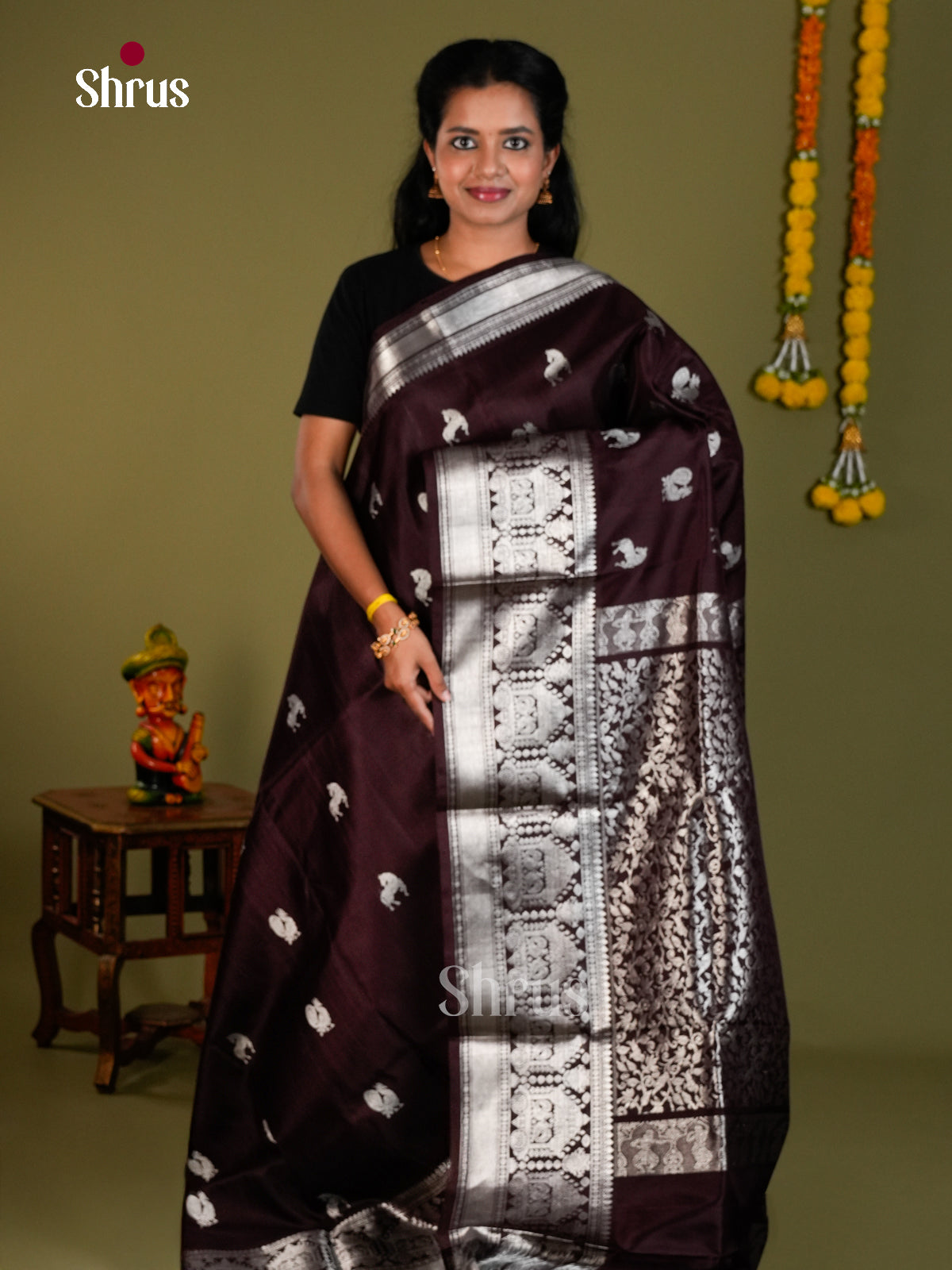 DIS24327 - Venkatagiri silk Saree - Shop on Shrus.com