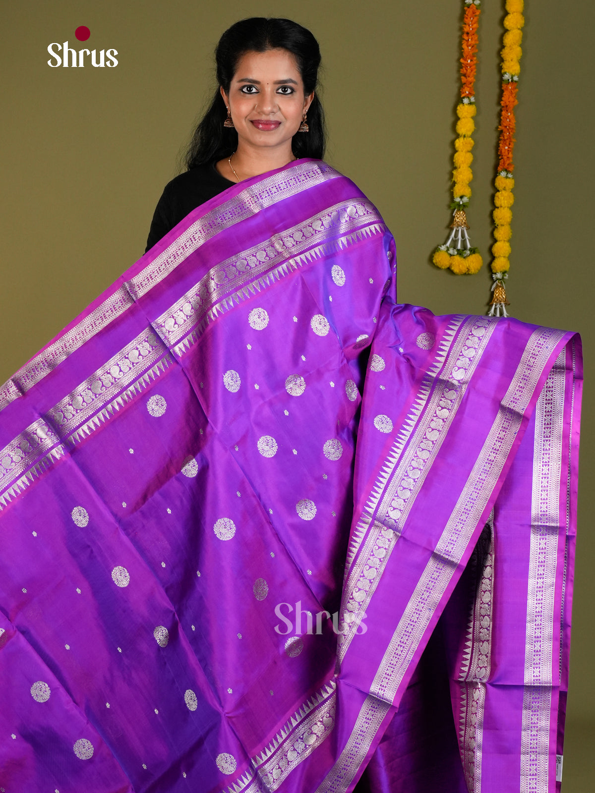 DIS24329 - Venkatagiri silk Saree - Shop on Shrus.com