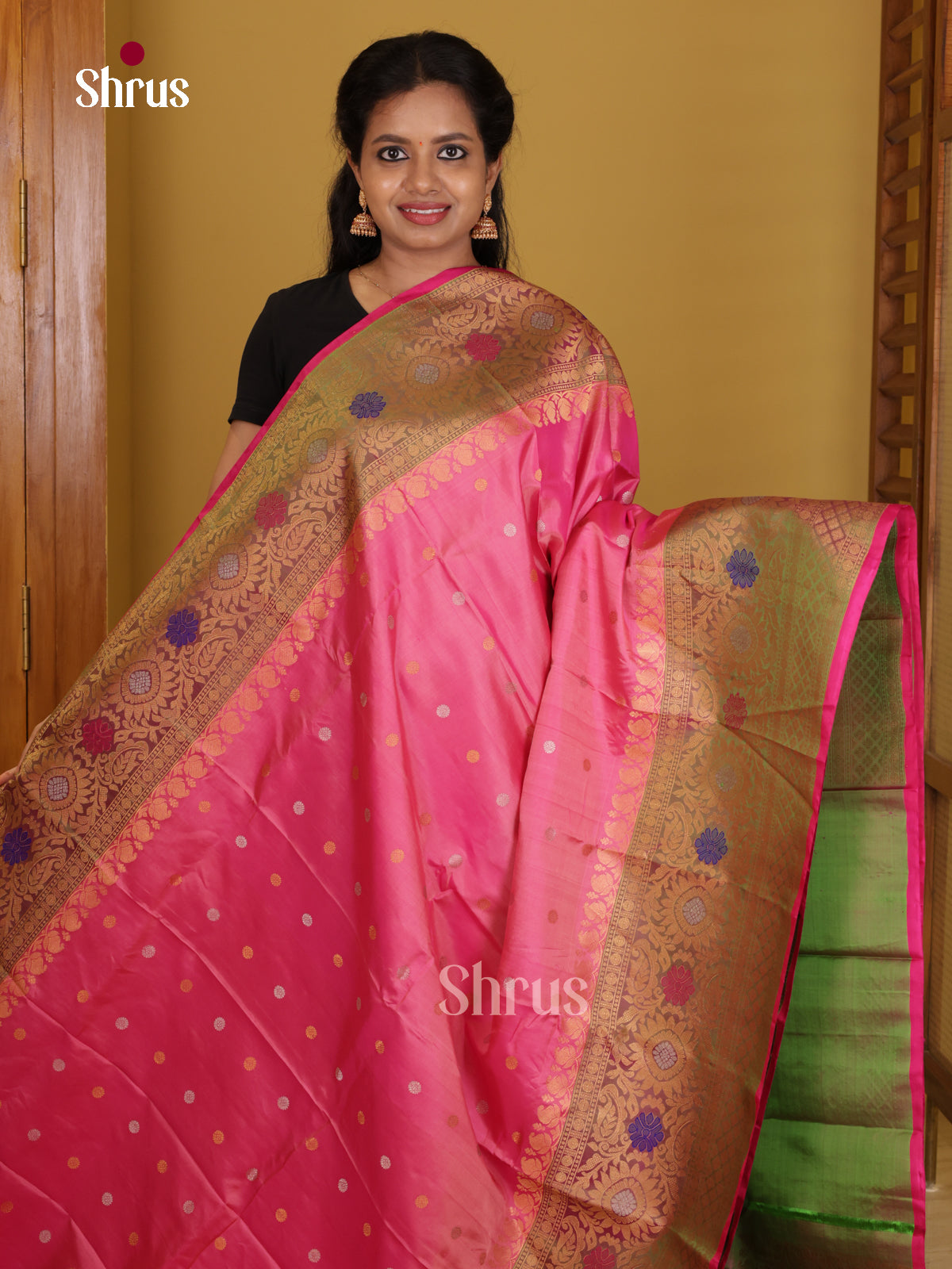DIS24732 - Gadwal silk Saree