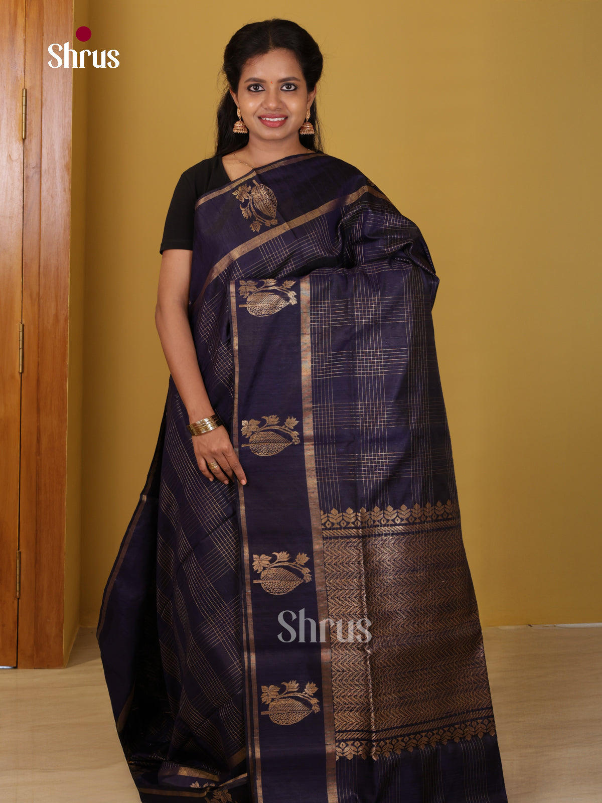 DIS24852 - Raw Silk Saree - Shop on Shrus.com