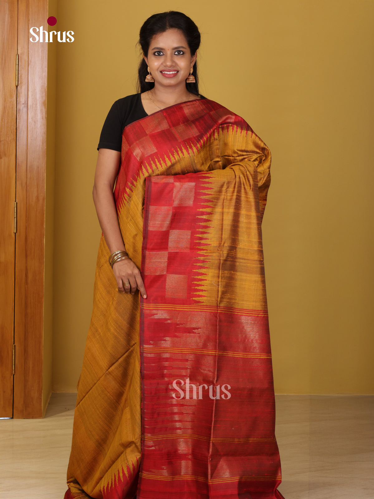 DIS24869 - Raw Silk Saree - Shop on Shrus.com