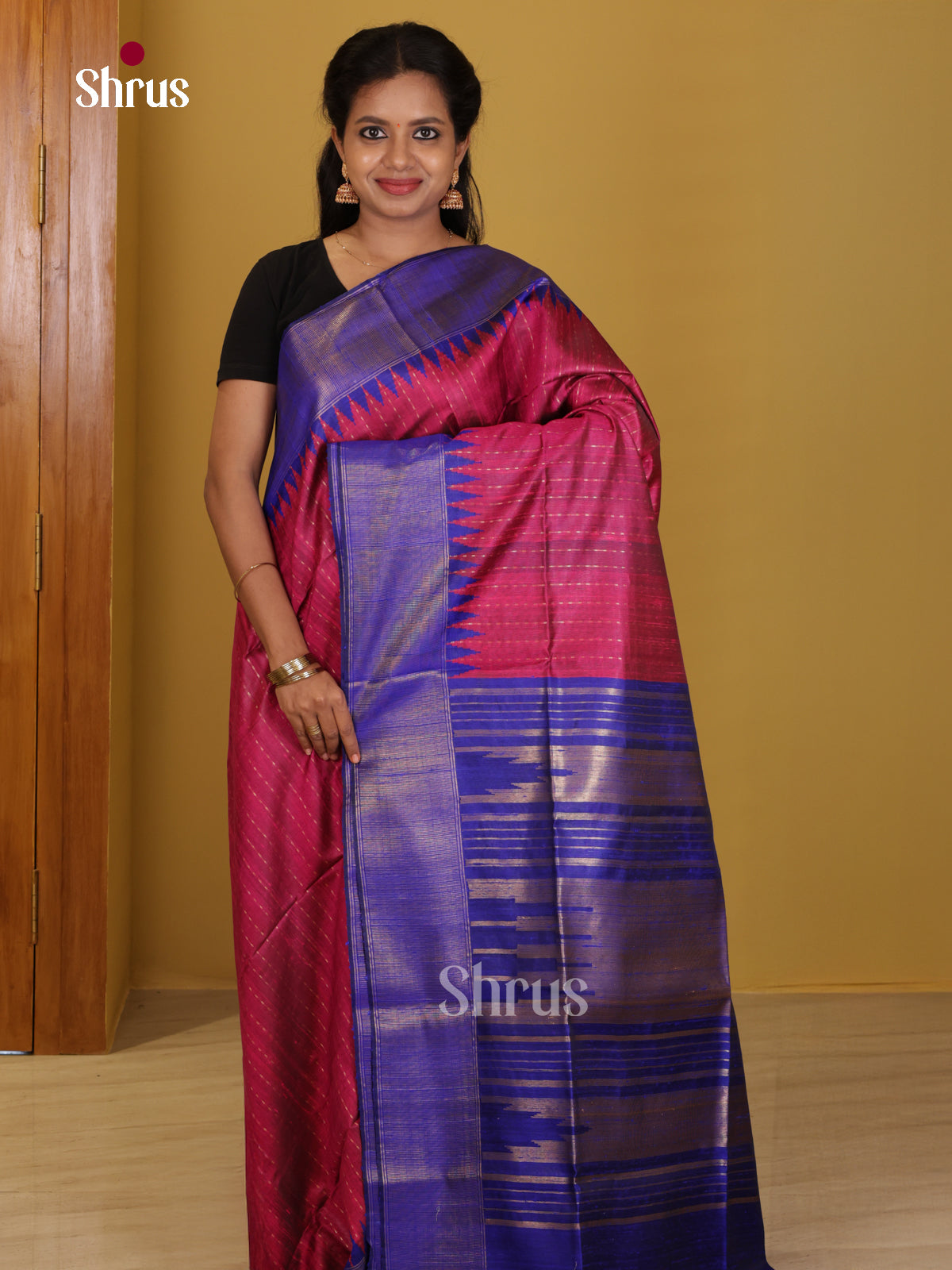 DIS24886 - Raw Silk Saree - Shop on Shrus.com