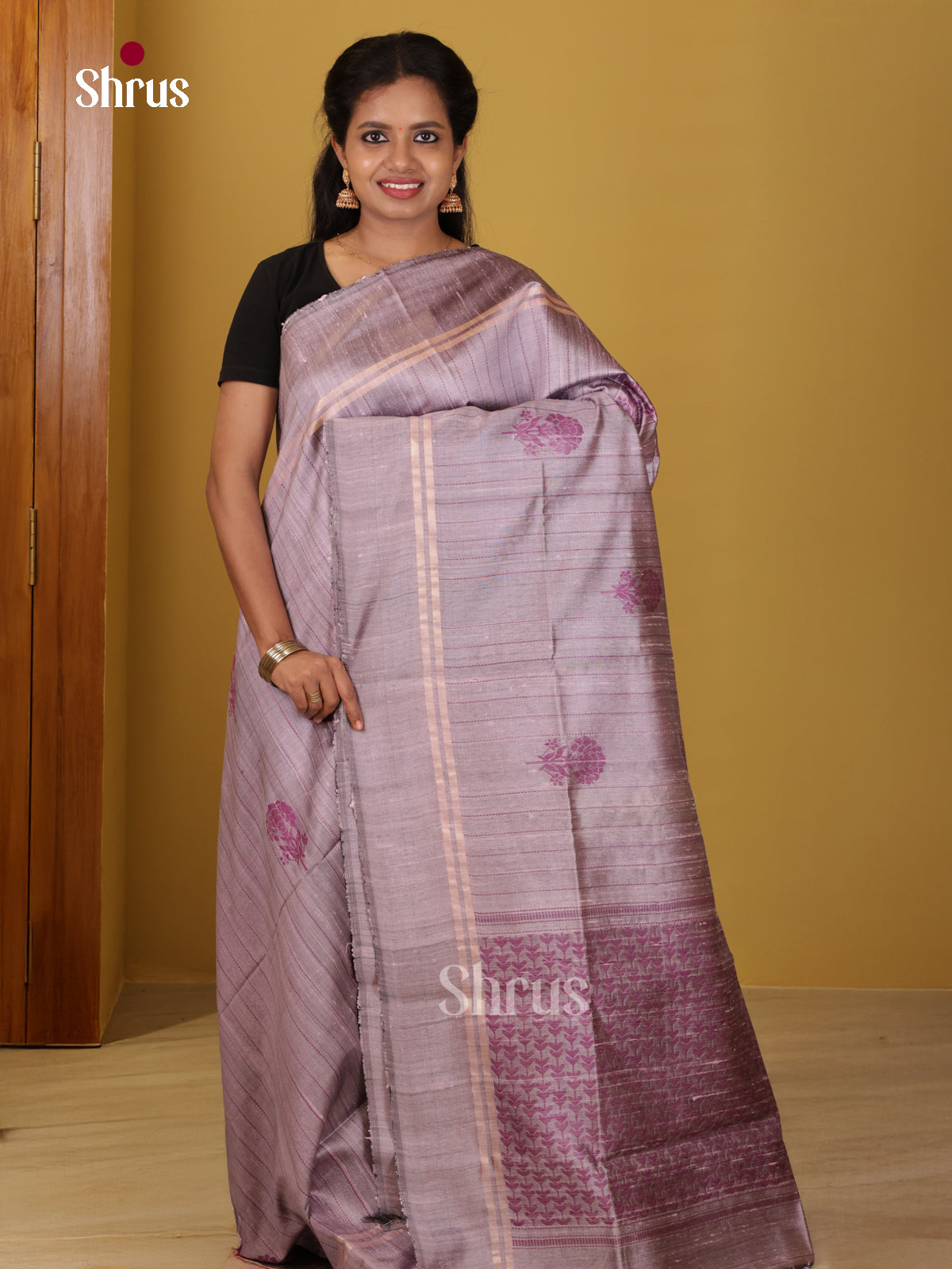 DIS24888 - Raw Silk Saree - Shop on Shrus.com